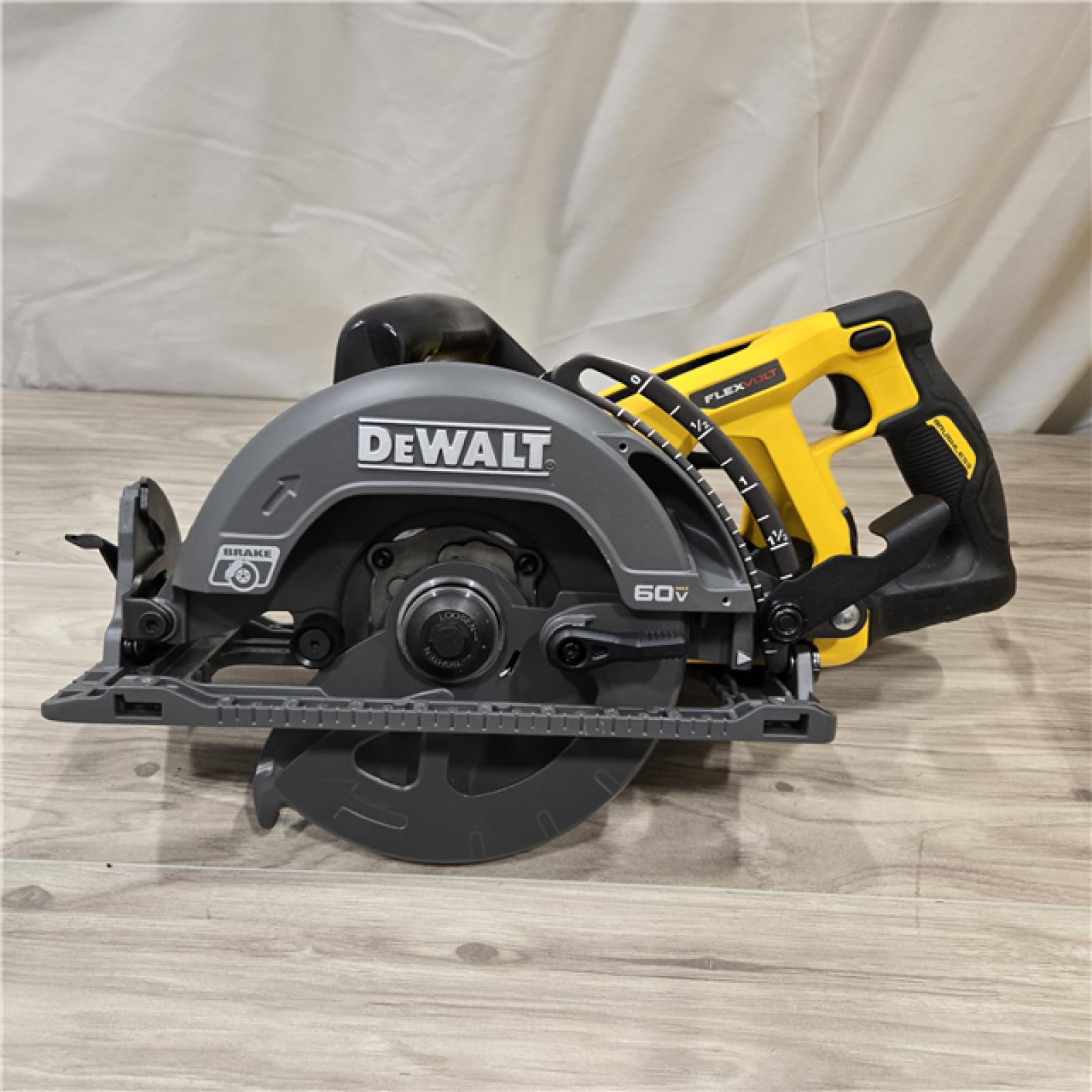 AS-IS DEWALT FLEXVOLT 60V MAX Cordless Circular Saw (Tool Only)