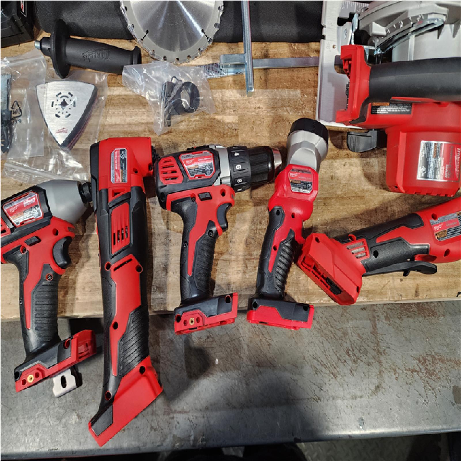 Houston Location AS-IS M18 18-Volt Lithium-Ion Cordless Combo Kit (6-Tool) with 2-Batteries  Charger and Tool Bag