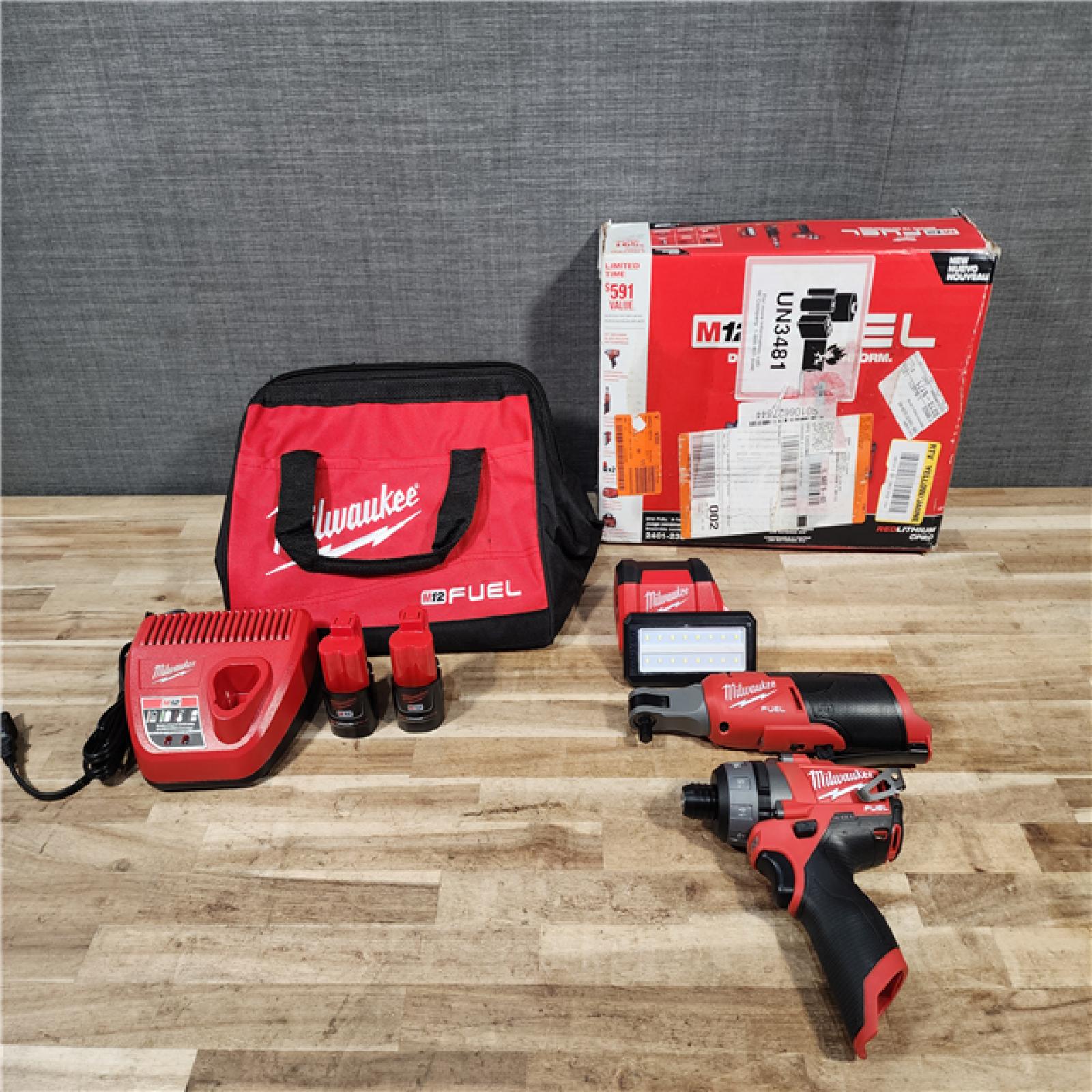 HOUSTON LOCATION - AS-IS (APPEARS LIKE NEW) Milwaukee 12V Lithium-Ion Cordless Screwdriver  3/8 in. High Speed Ratchet  Light Combo Kit