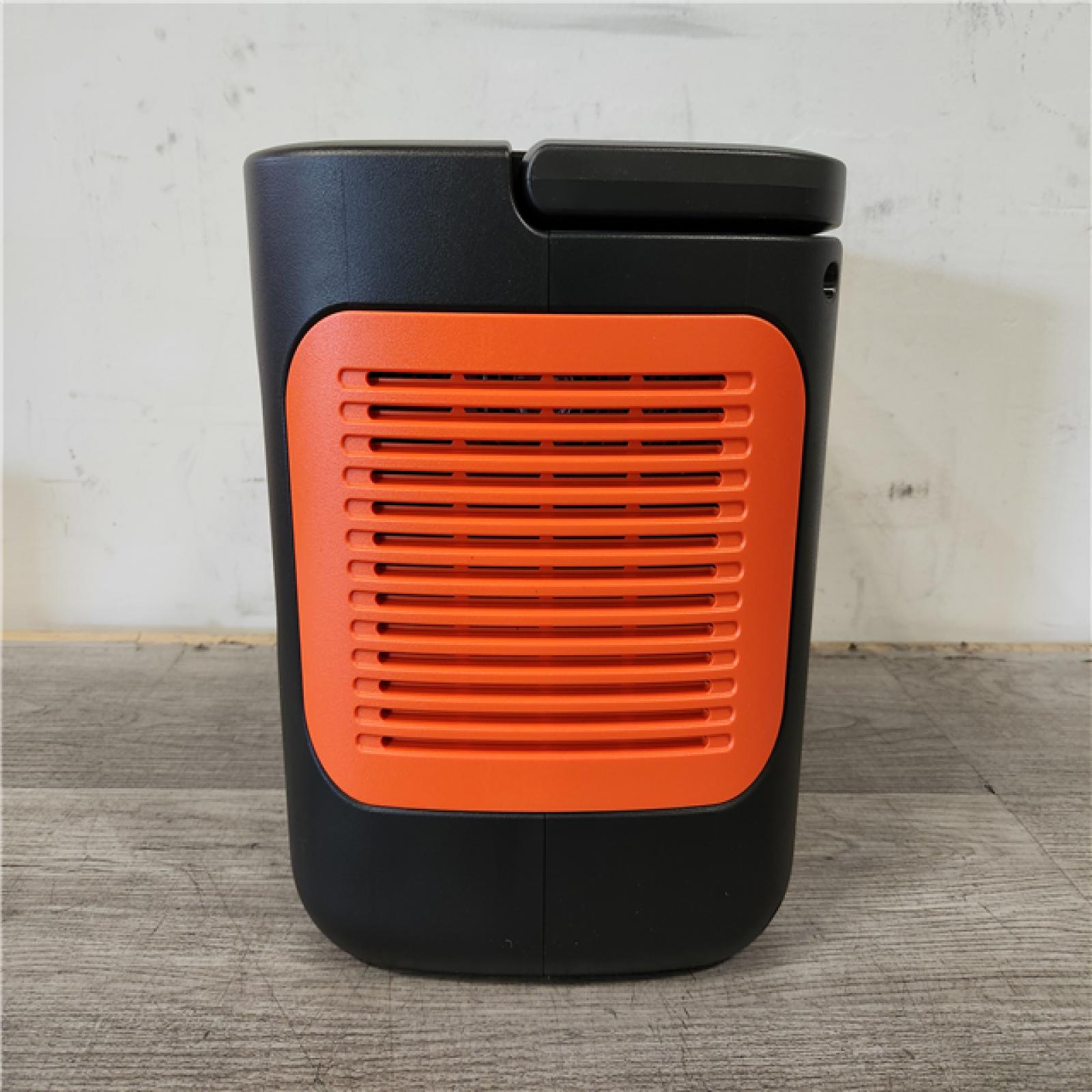 Phoenix Location AS-IS Jackery Solar Generator Explorer 1000 Plus 1264.64Wh/2000W Model No. JE-1000C