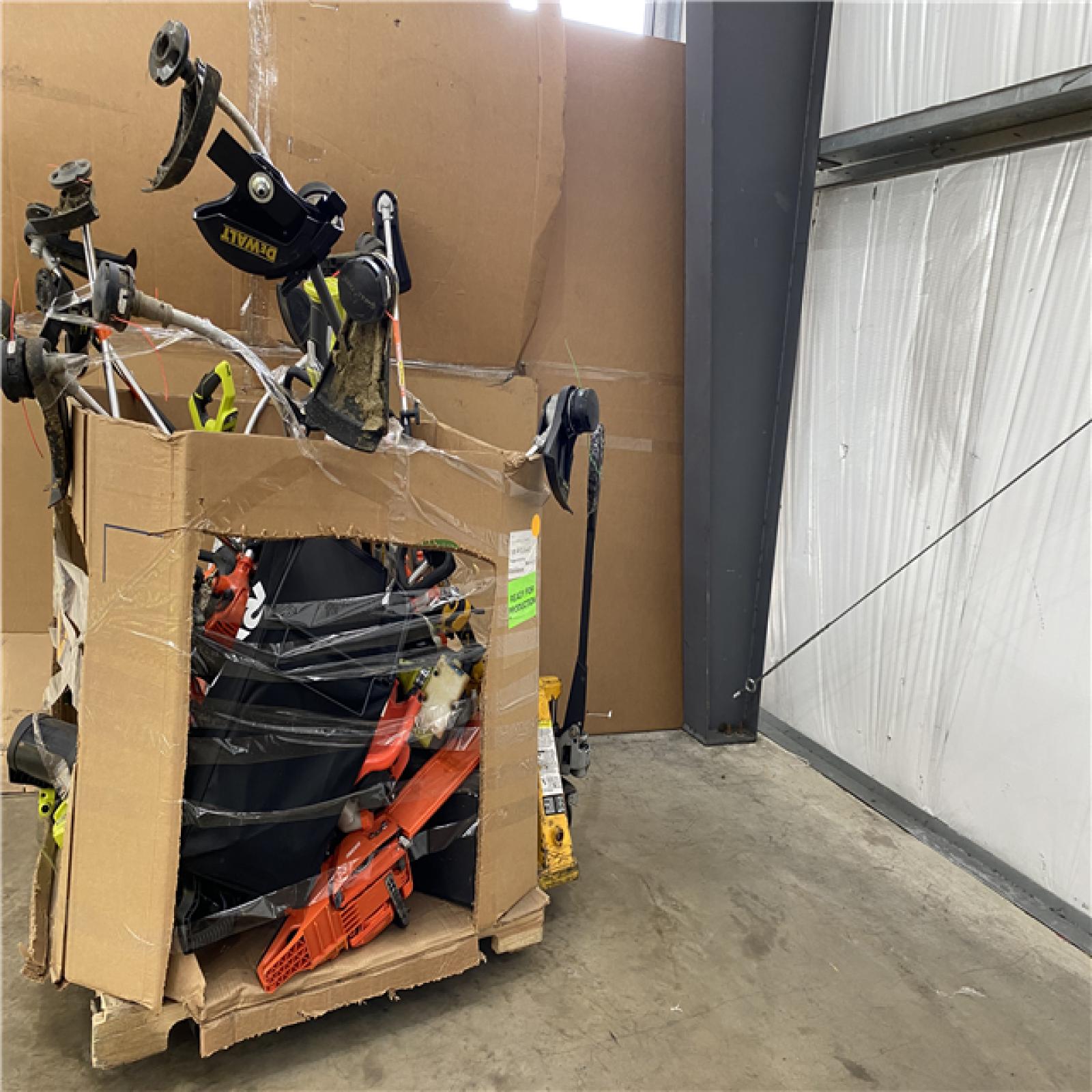 Houston Location AS IS - Outdoor Power Equipment
