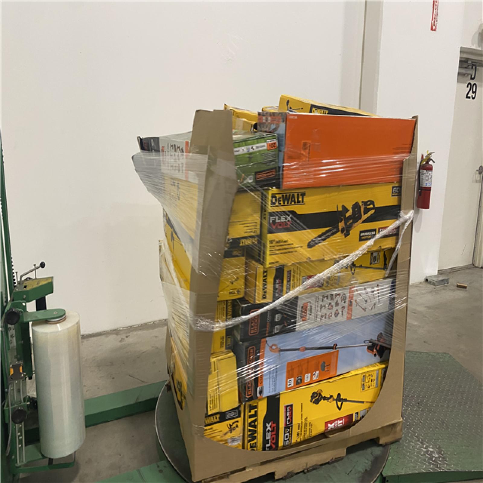 Dallas Location - As-Is Tool Pallet