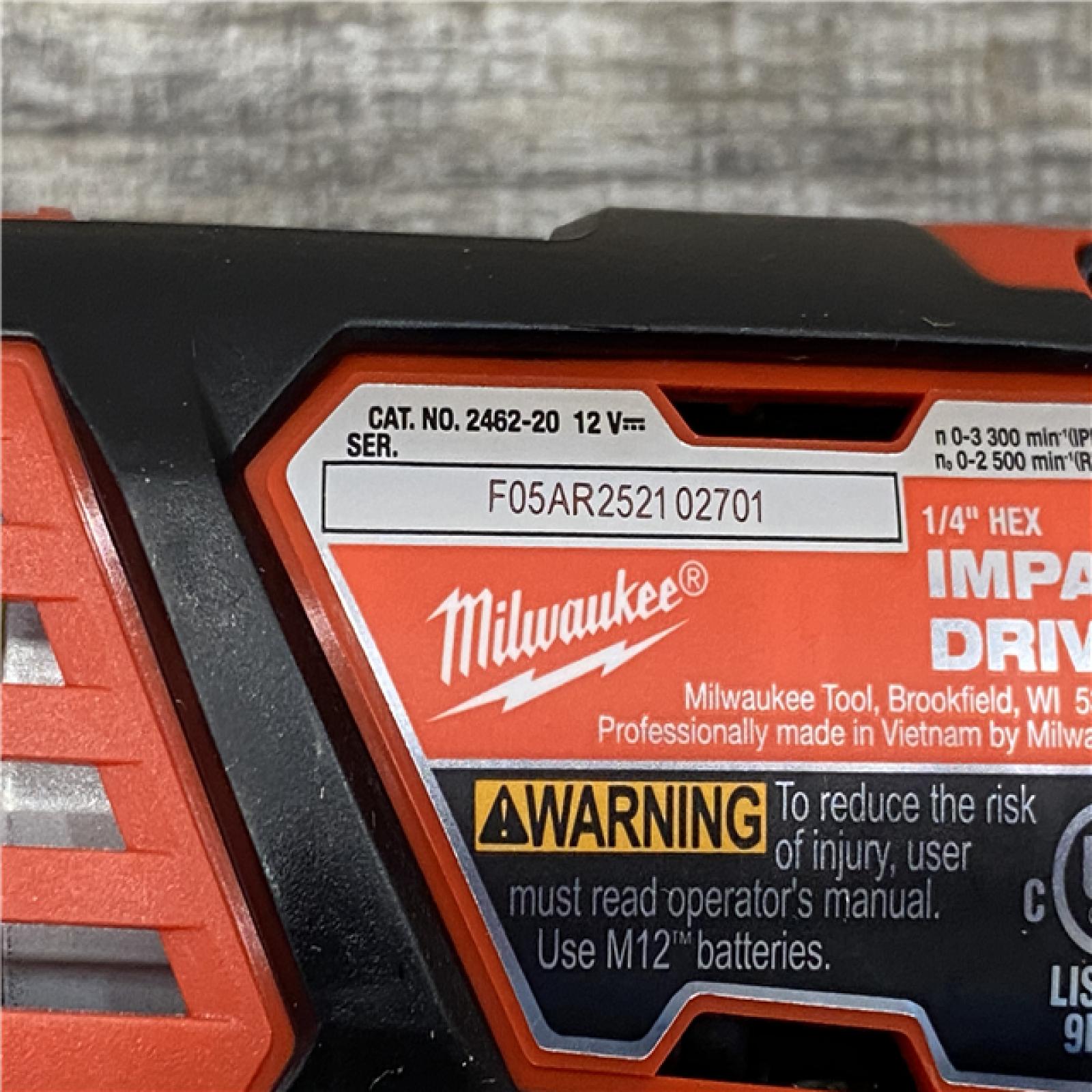AS-IS Milwaukee 12V Lithium-Ion Cordless Drill Driver/Impact Driver Combo Kit