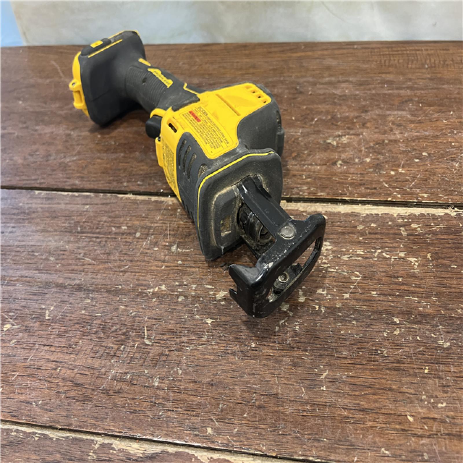 AS-IS Dewalt DCS369B ATOMIC 20V MAX Cordless One-Handed Reciprocating Saw (Tool Only)