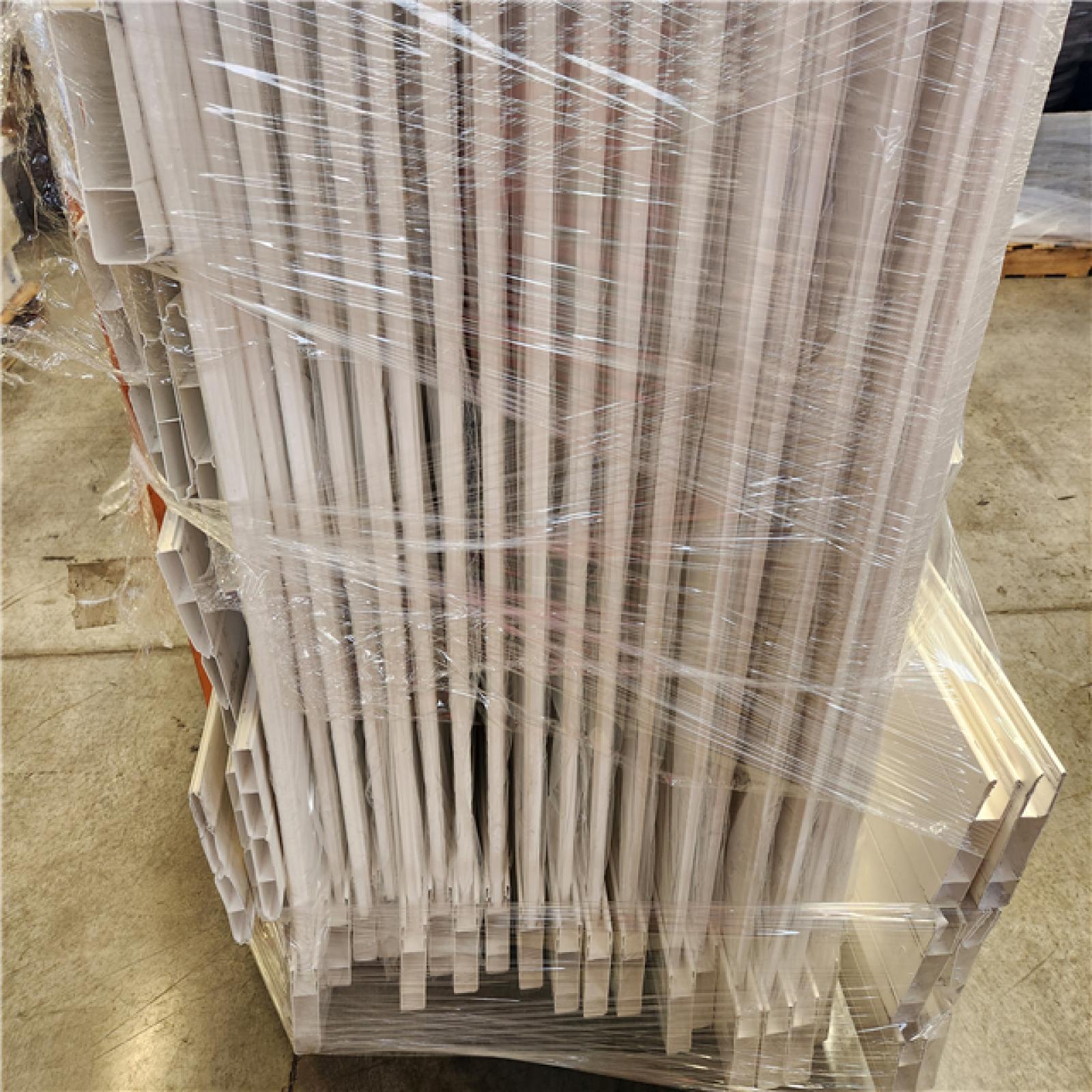 Phoenix Location AS-IS Veranda Linden 6 ft. H x 8 ft. W White Privacy Vinyl Fence Panel (Unassembled)