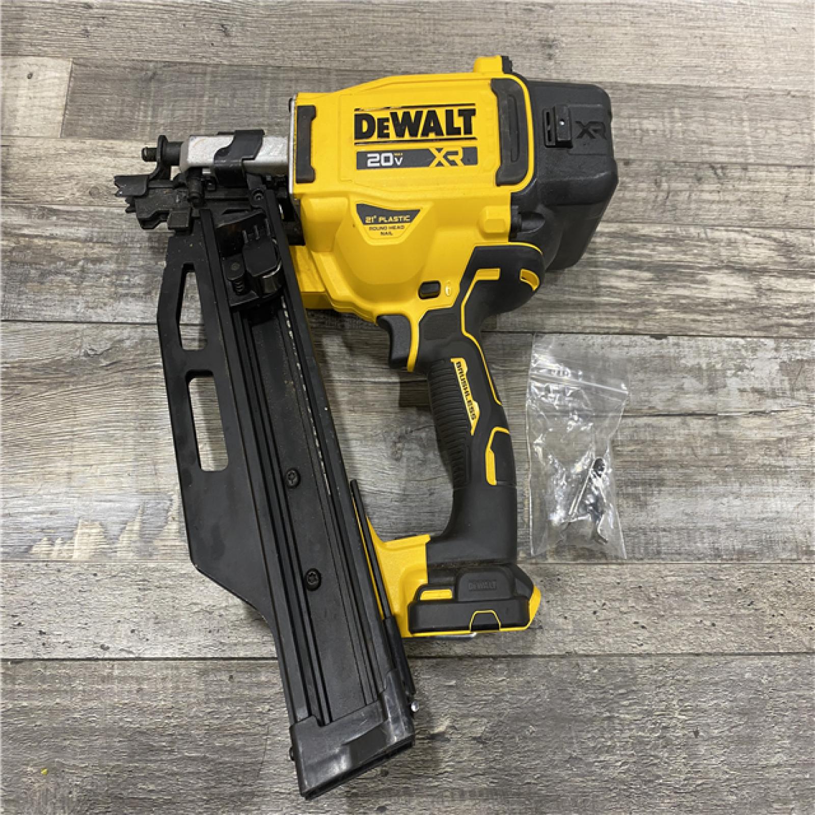 AS-IS DEWALT 20-Volt 21° Cordless Framing Nailer (Tool-Only)