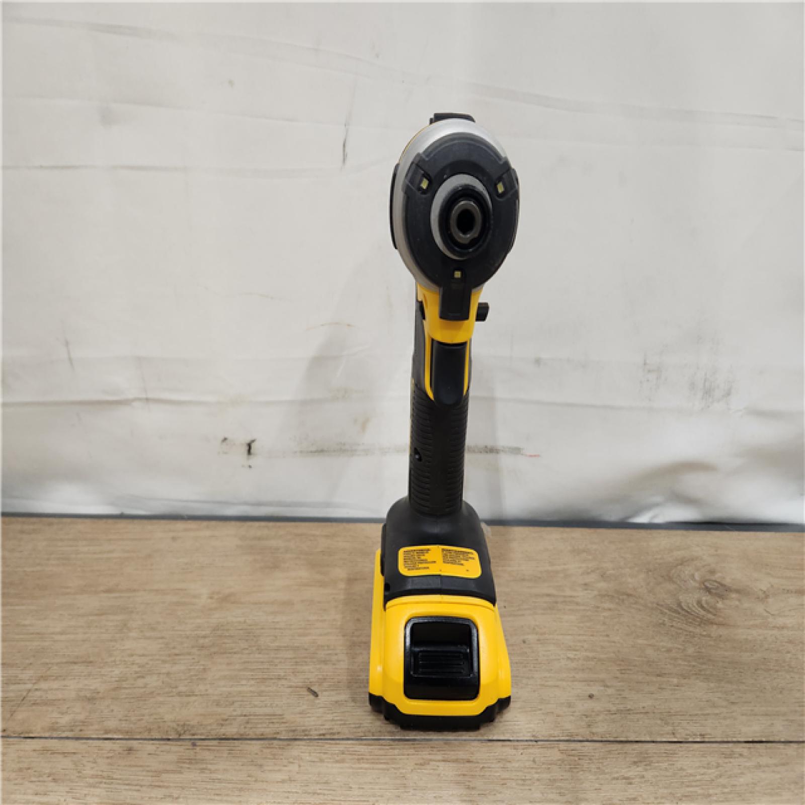 AS-IS- DEWALT ATOMIC 20V MAX* Brushless Cordless Compact 1/4 in. Impact Driver Kit