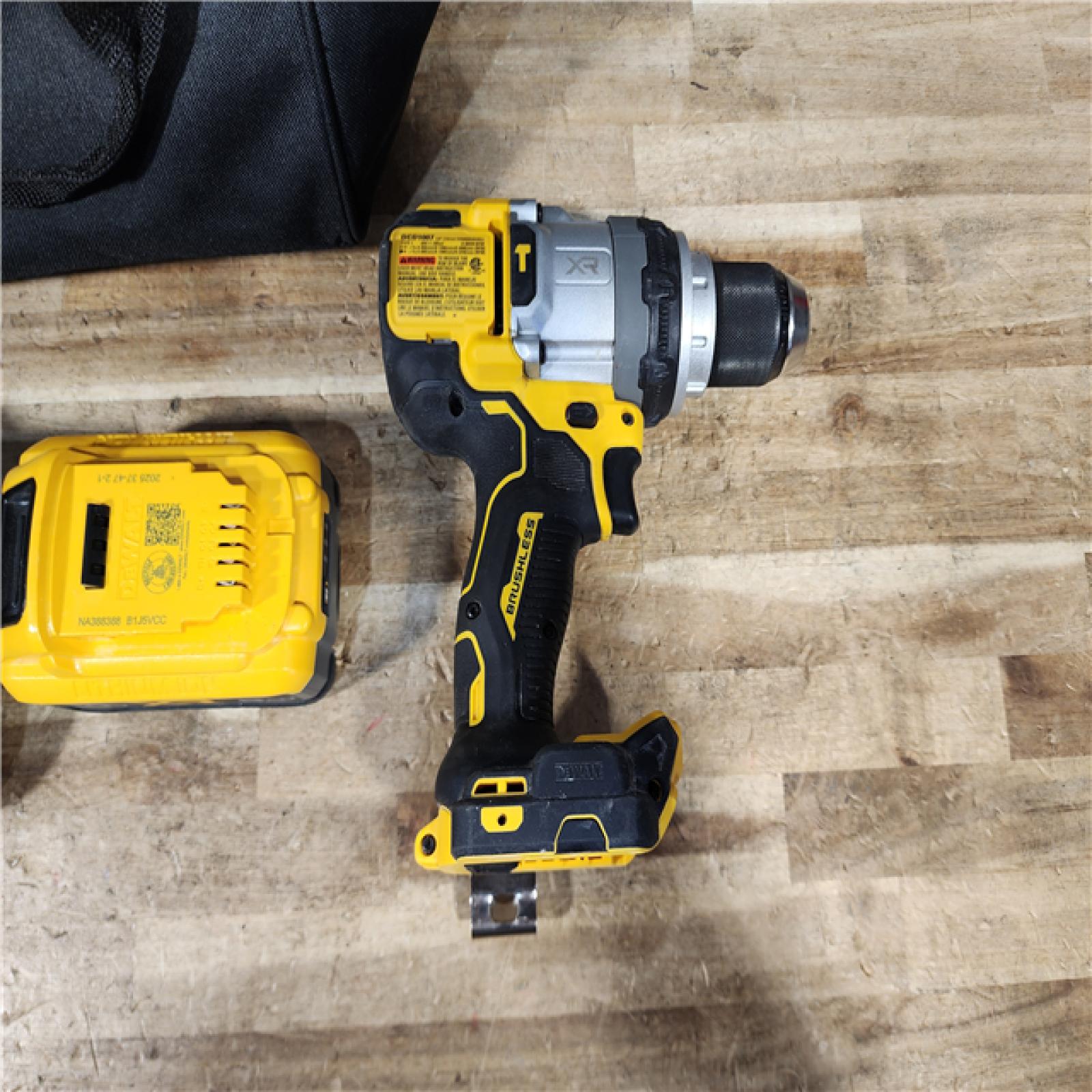 HOUSTON LOCATION - AS - IS DEWALT 20V XR Lithium-Ion Cordless Hammer Drill Kit