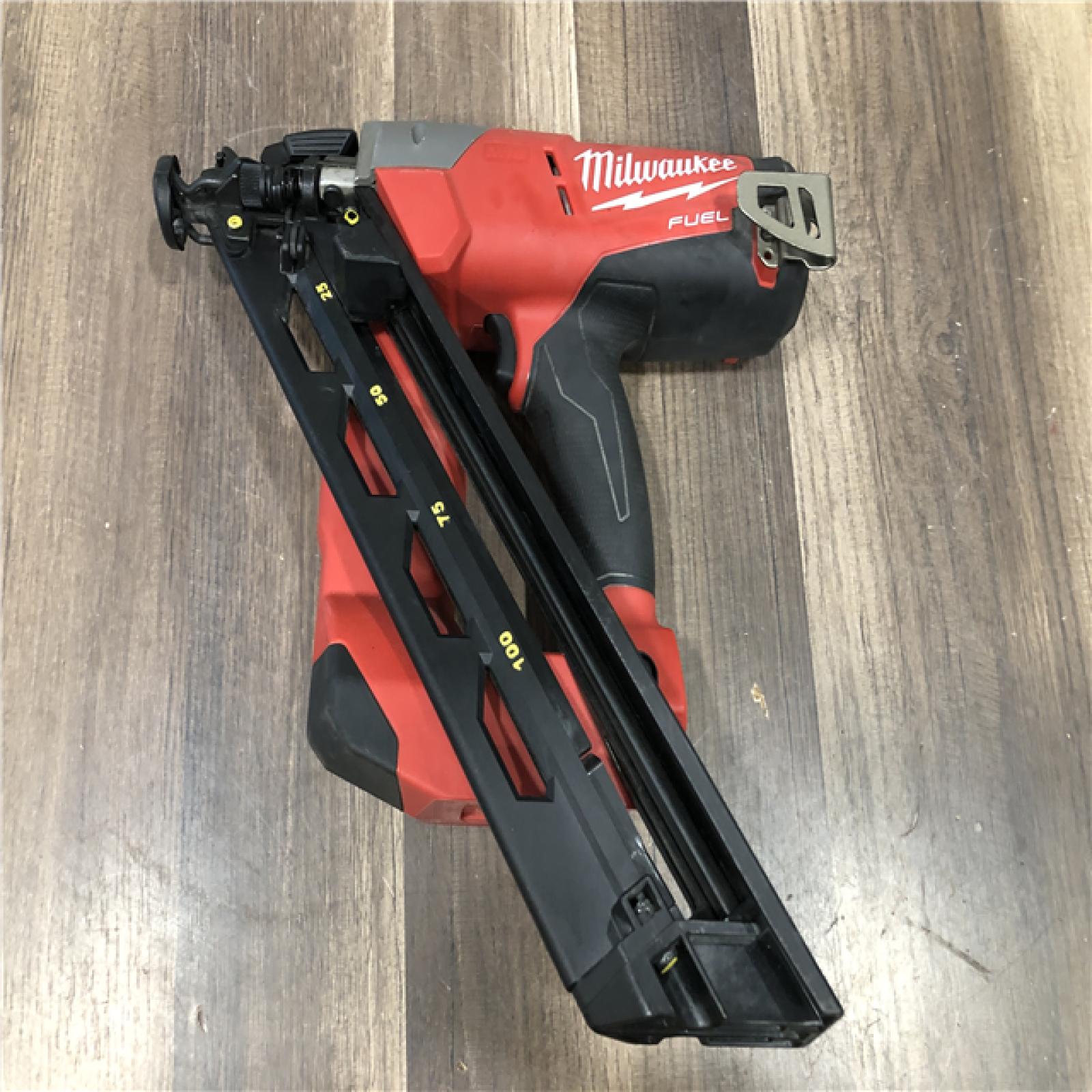 AS-IS M18 FUEL 18-Volt Lithium-Ion Brushless Cordless 15-Gauge Angled Finish Nailer (Tool Only)