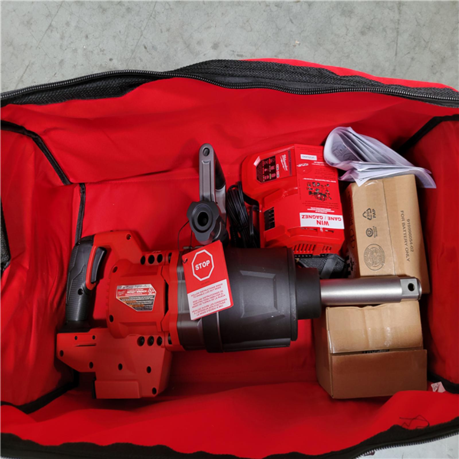 CALIFORNIA AS-IS NEW MILWAUKEE 1 D-HANDLE EXT. ANVIL HIGH TORQUE IMPACT WRENCH W/ ONE KEY KIT