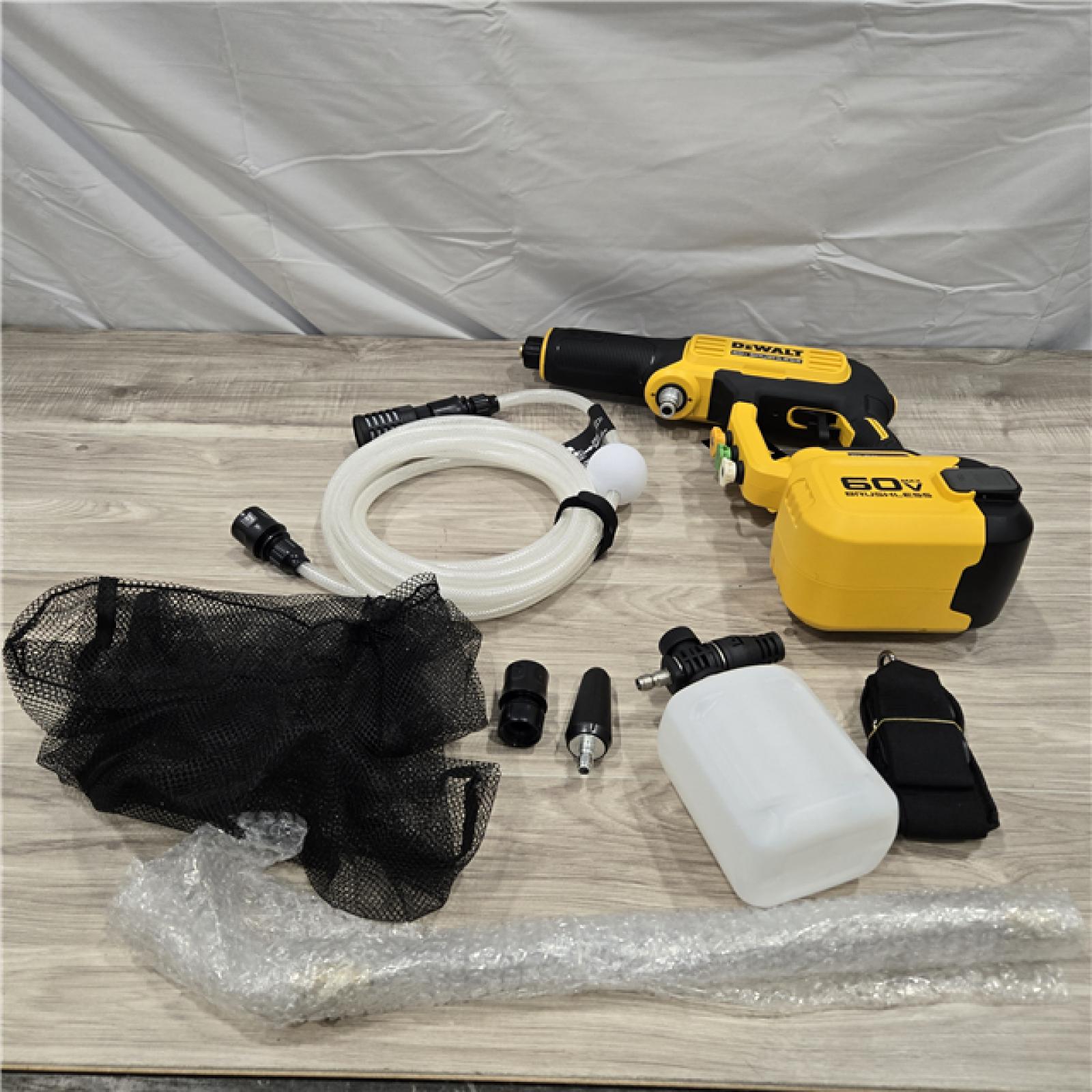 LIKE NEW! - DEWALT FLEXVOLT 60V MAX 1000 PSI Cordless Power Cleaner (Tool Only)