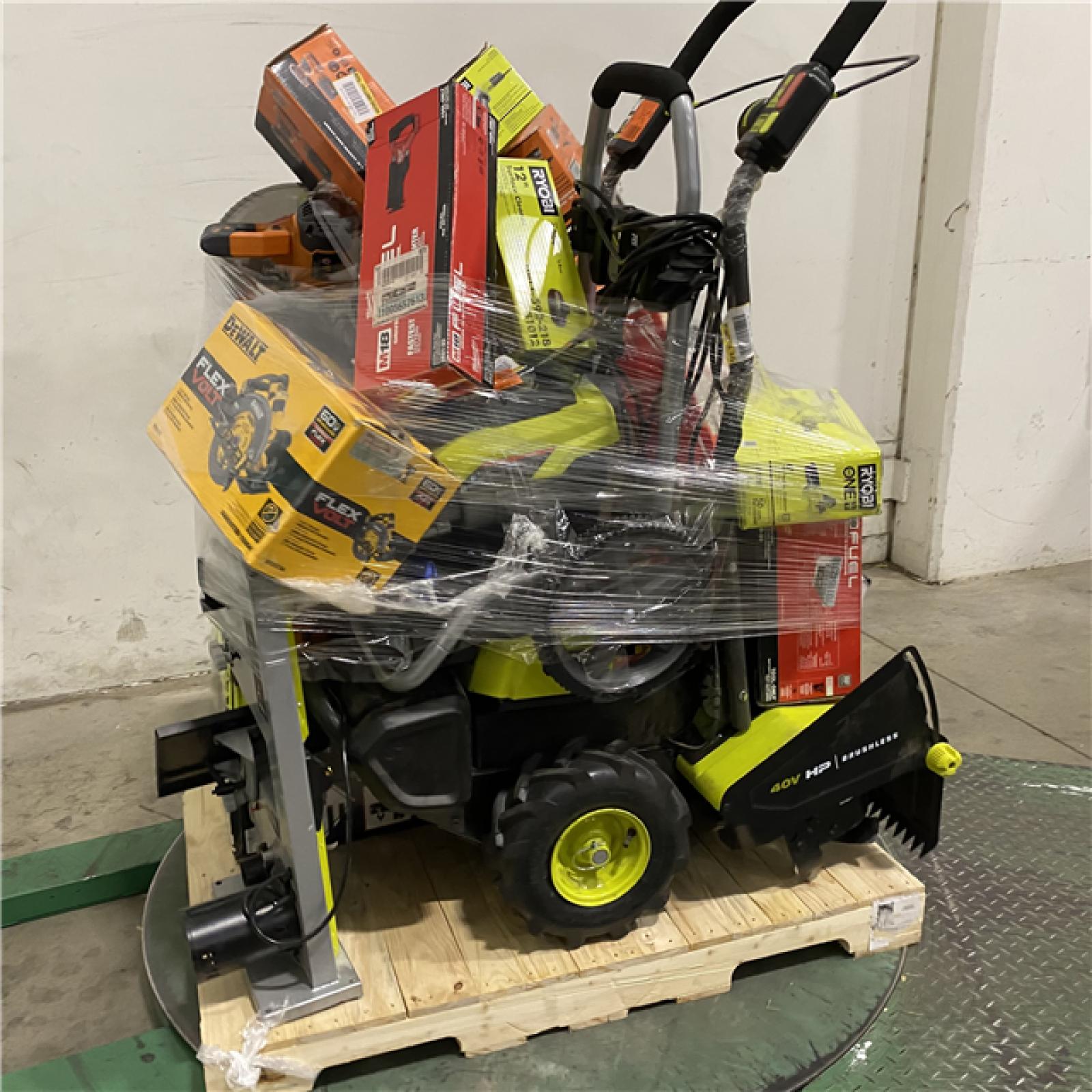 Dallas Location - As-Is Tool Pallet