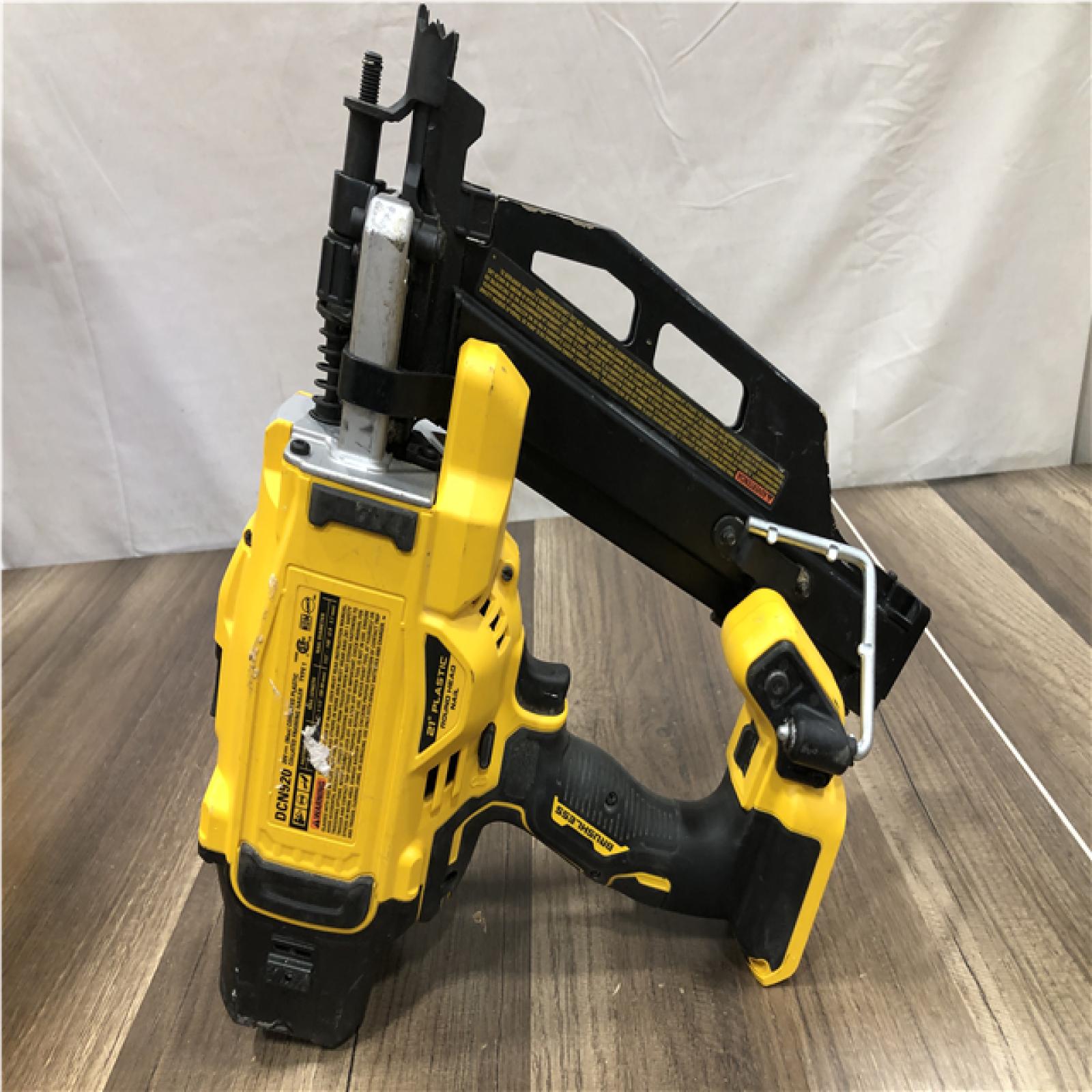 AS-IS DEWALT 20-Volt 21° Cordless Framing Nailer (Tool-Only)