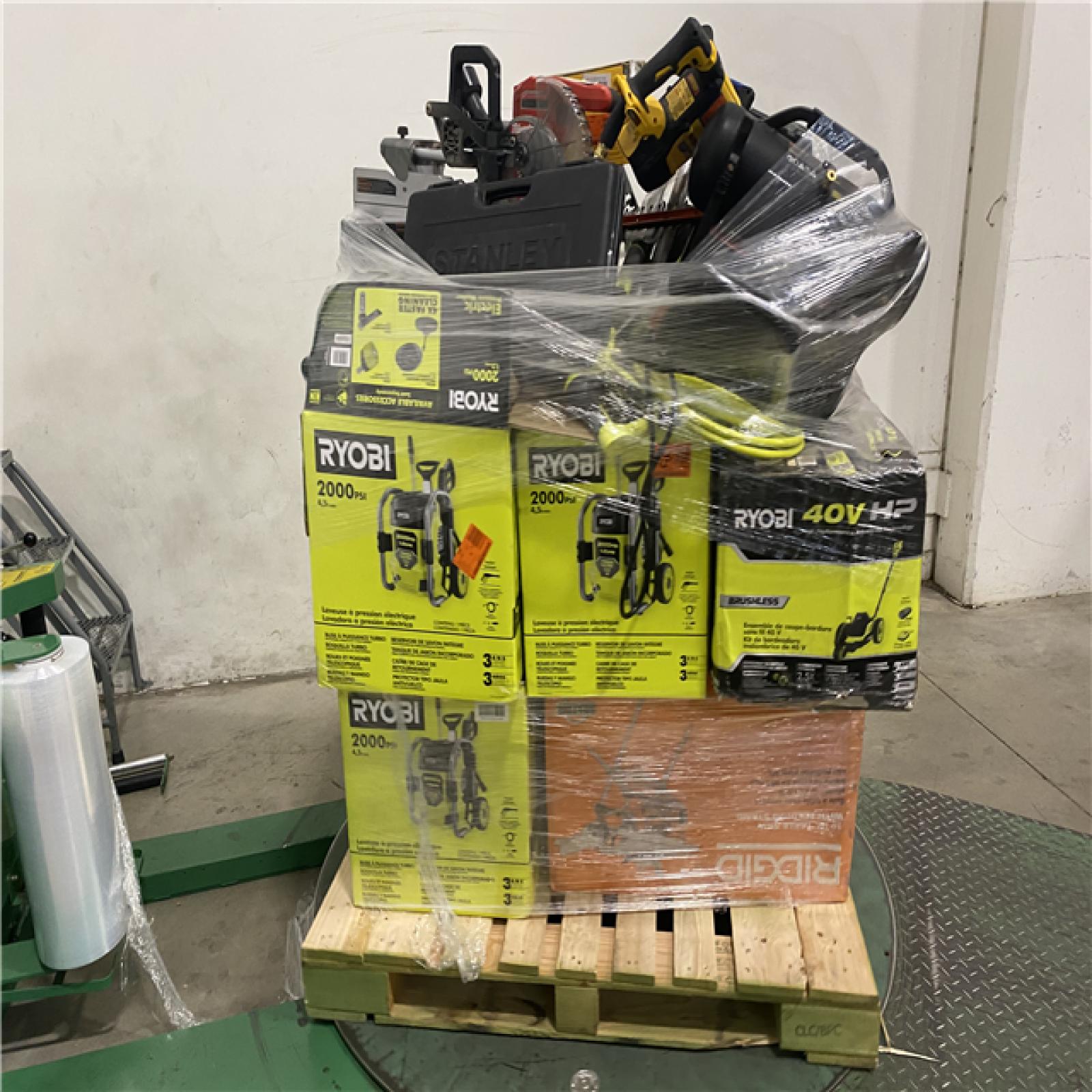 Dallas Location - As-Is Tool Pallet