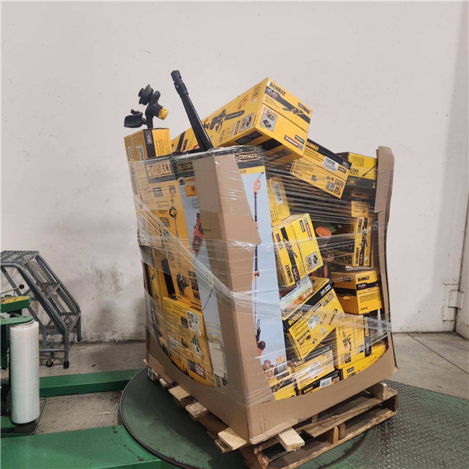 Dallas Location - As-Is DEWALT Tool Pallet