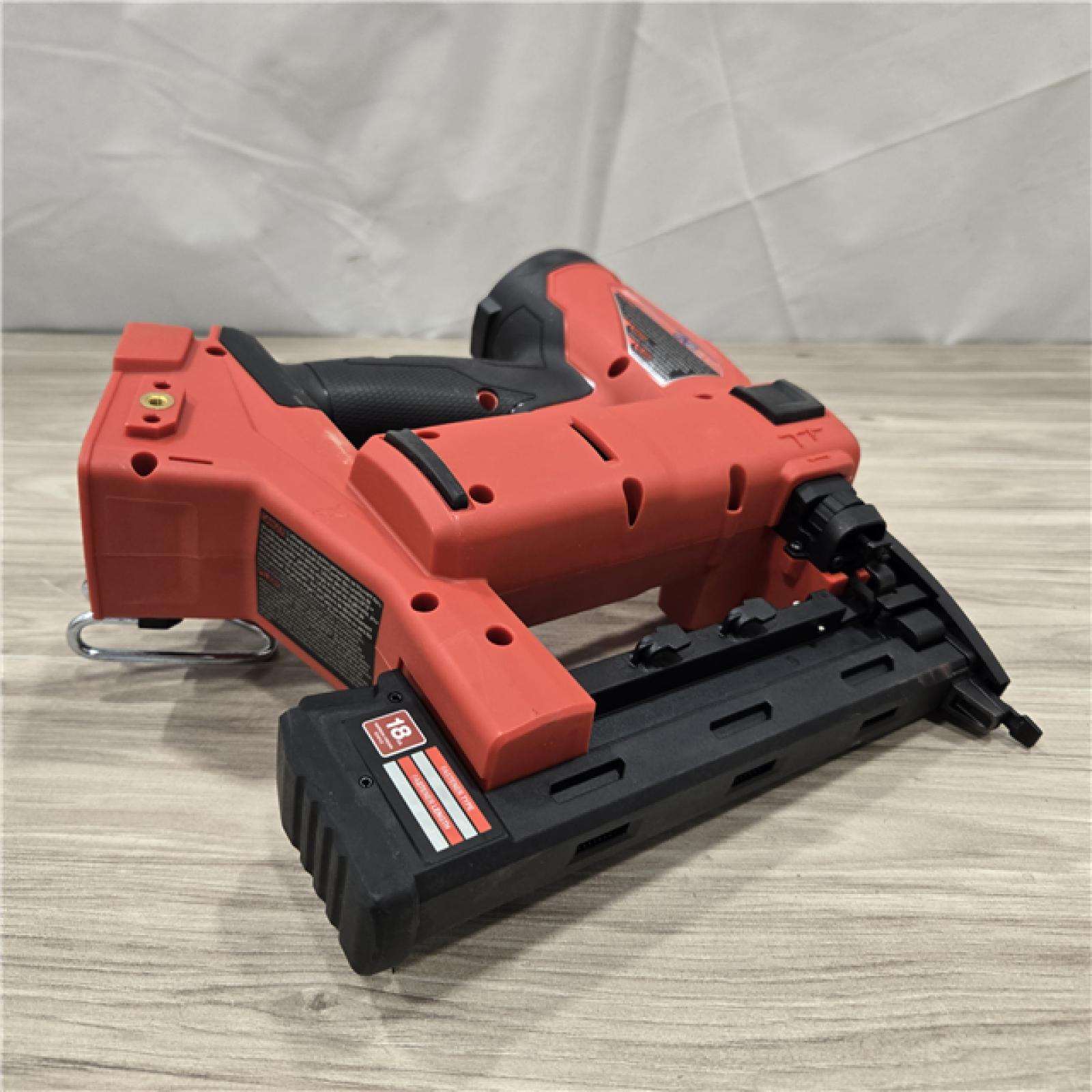 AS-IS MILWAUKEE FUEL 18V Cordless 18-Gauge 1/4 in. Narrow Crown Stapler (Tool-Only)