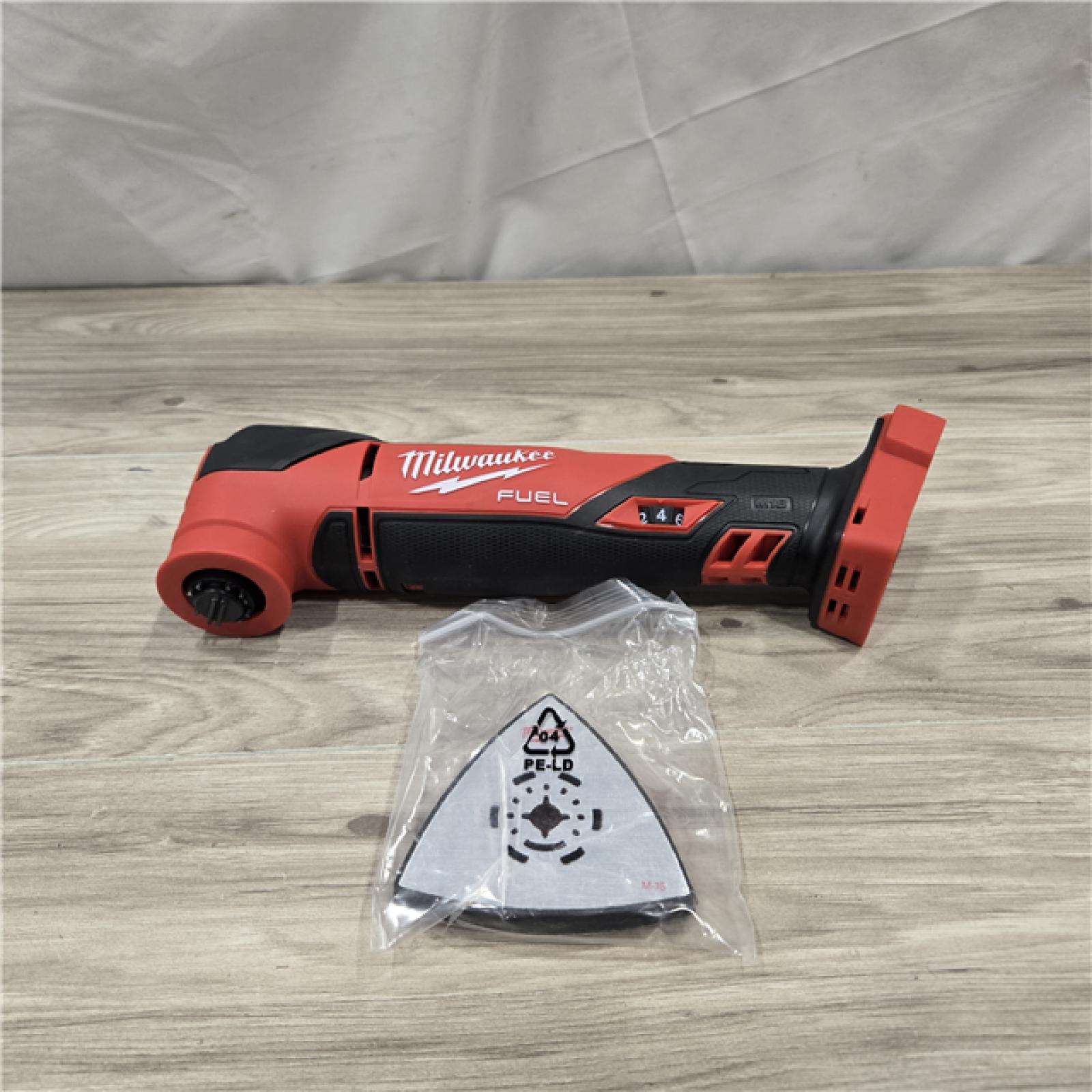 AS-IS Milwaukee 2836-20 18V Cordless Oscillating Multi-Tool (Tool Only)