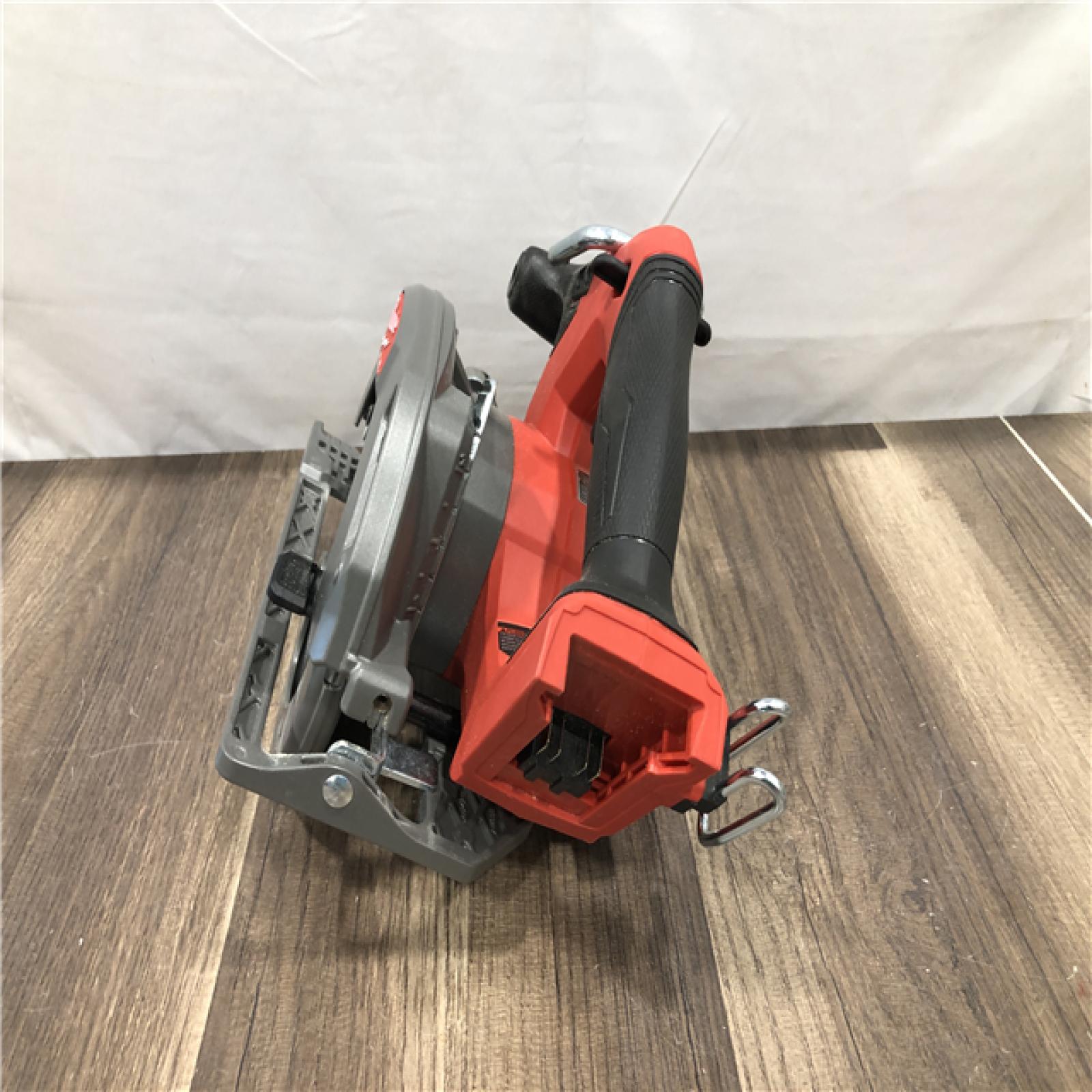 AS-IS Milwaukee  FUEL 18V Lithium-Ion Brushless Cordless 6-1/2 in. Circular Saw (Tool-Only)