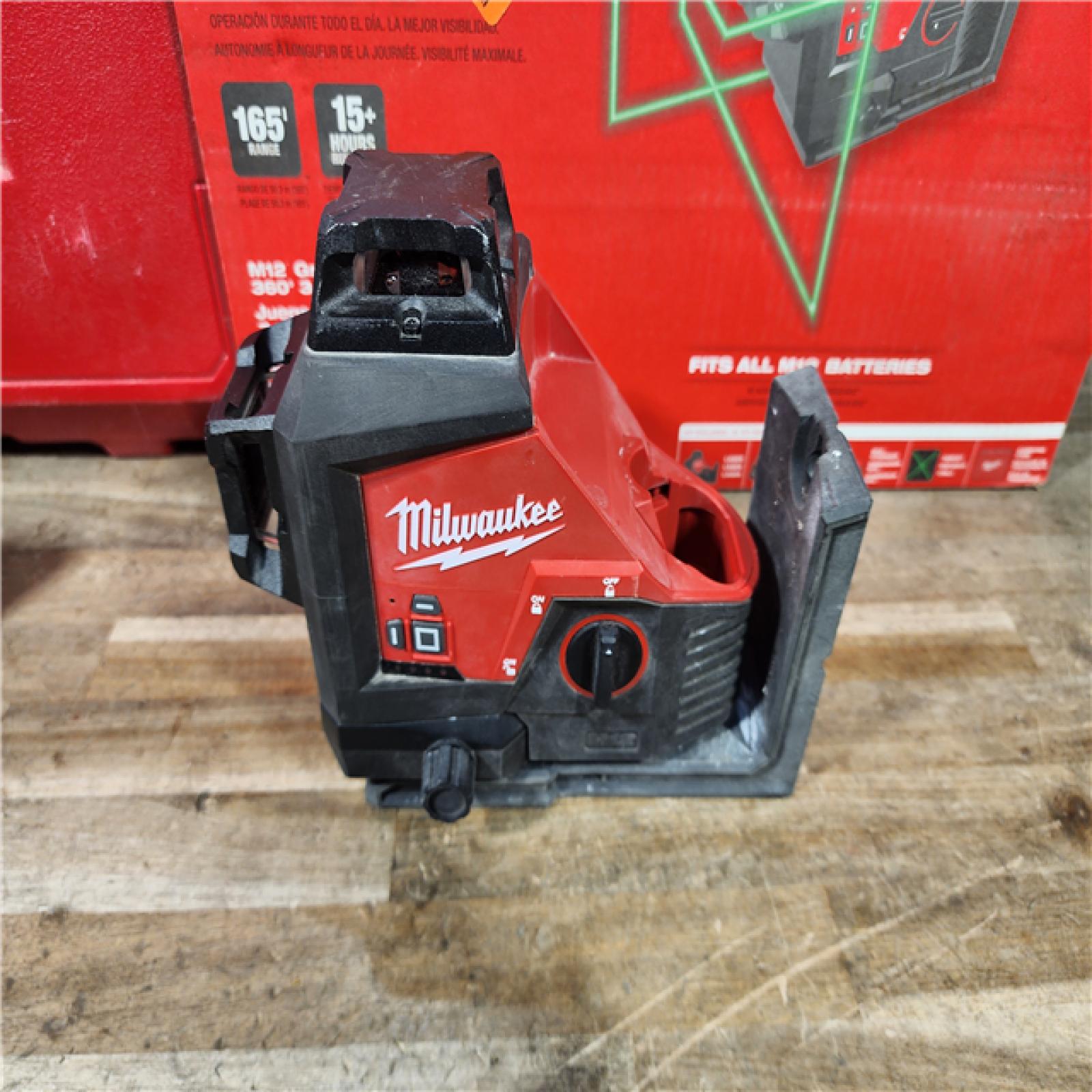 HOUSTON LOCATION - AS-IS Milwaukee 12-Volt Lithium-Ion Cordless Green 250 ft. 3-Plane Laser Level Kit