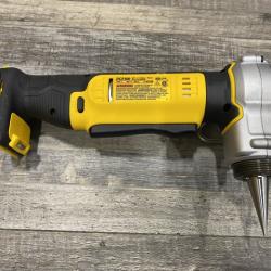 AS-IS DEWALT 20V MAX Cordless 1 in. PEX Expansion Tool  PEX Expander Grease and Case