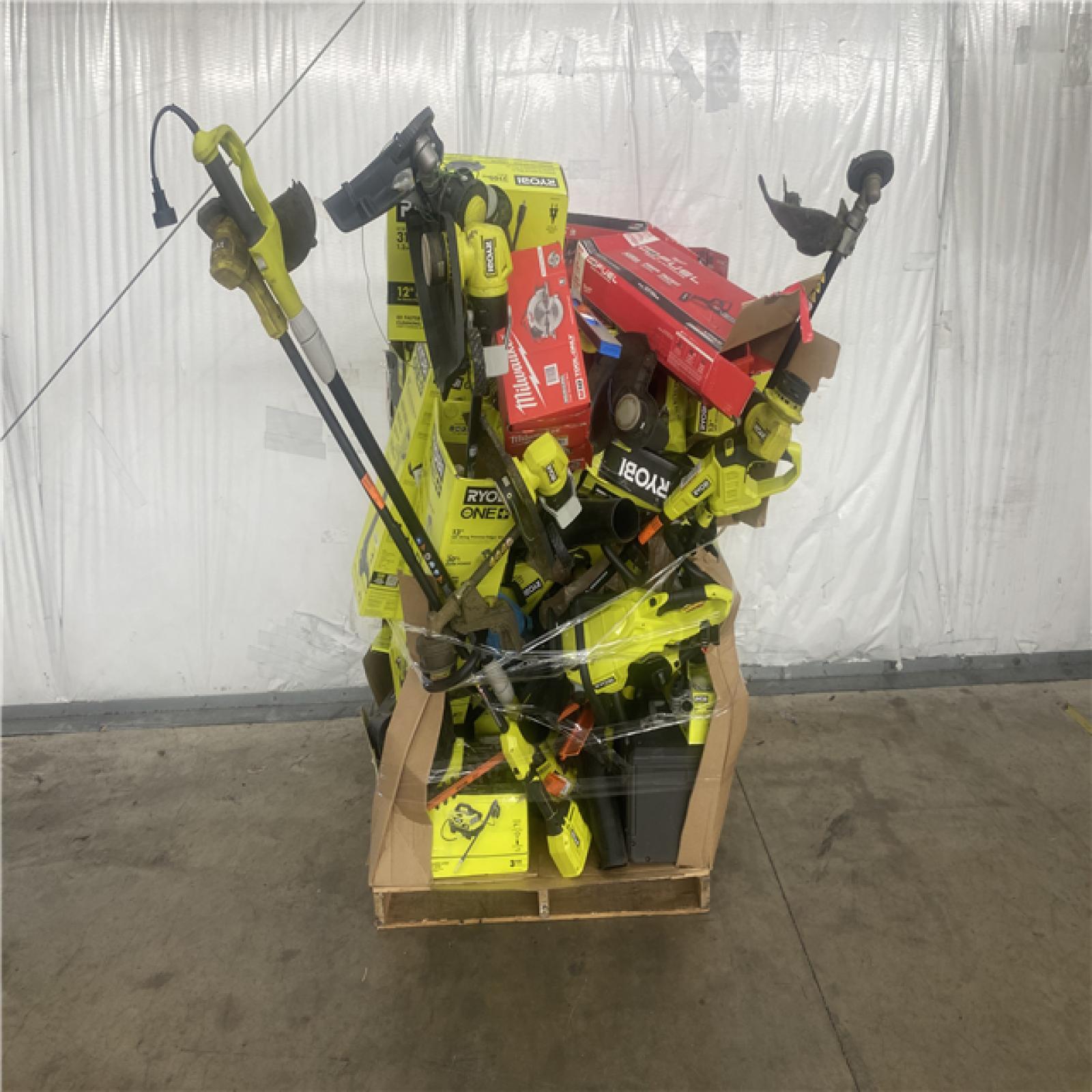Houston Location AS IS - Tool Pallet