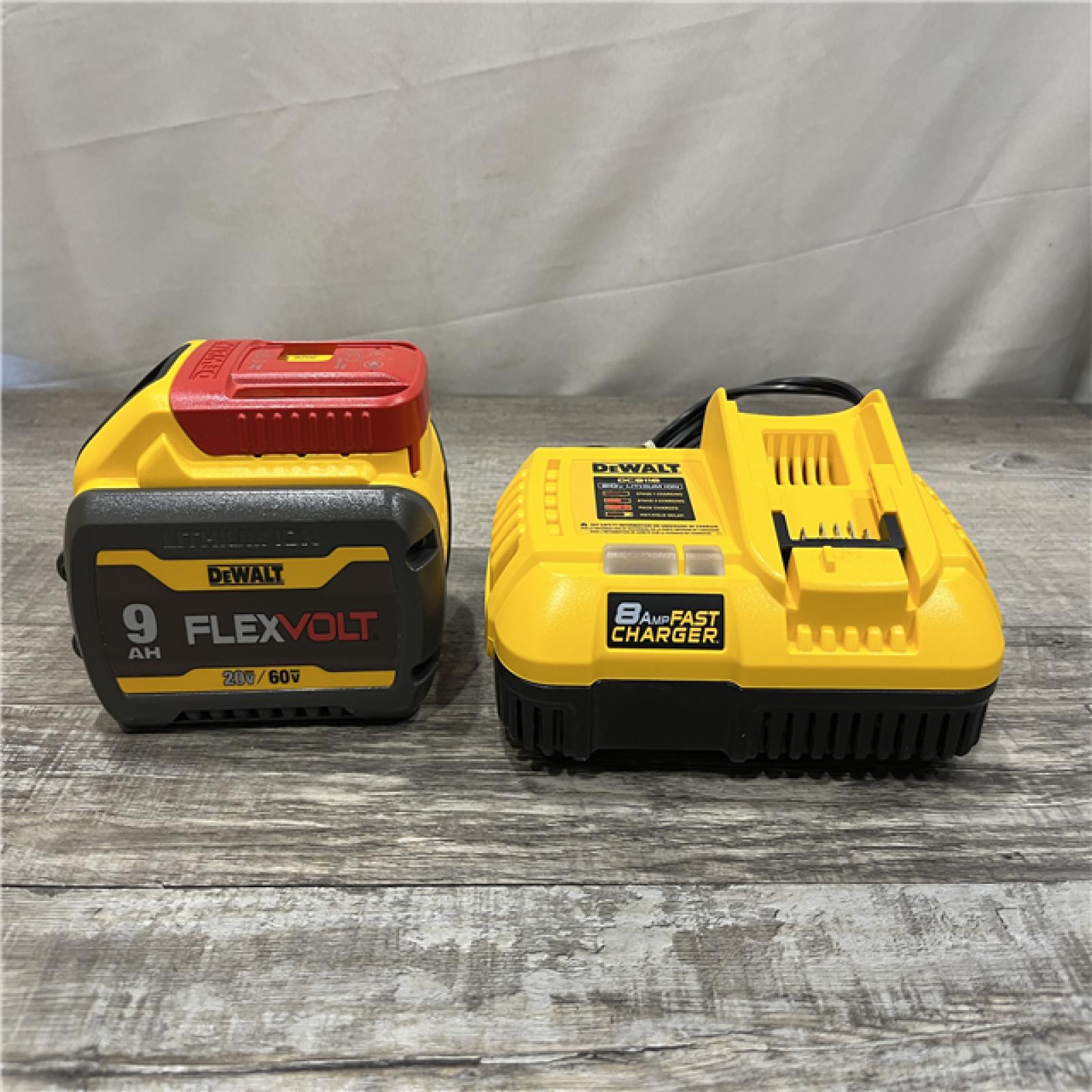 AS-IS DEWALT 20V/60V MAX FLEXVOLT Lithium-Ion 9.0Ah Battery and Charger Starter Kit