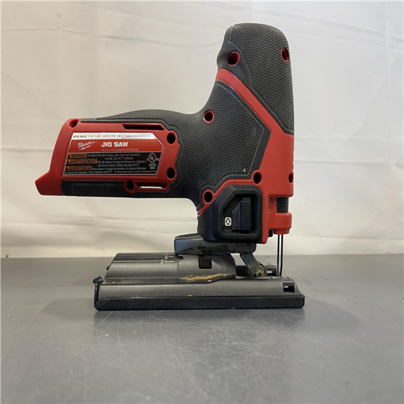 AS-IS - Milwaukee 12V Lithium-Ion Cordless Jig Saw