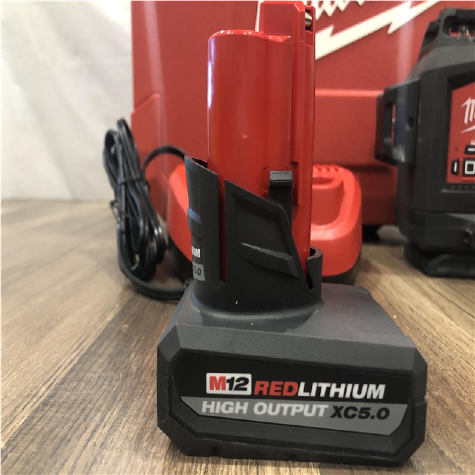 AS-IS Milwaukee 12-Volt Lithium-Ion Cordless Green 250 ft. 3-Plane Laser Level Kit