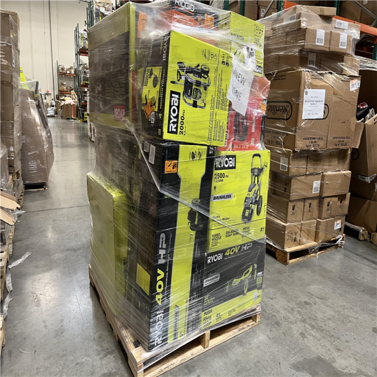 Dallas location- AS-IS TOOL PALLET