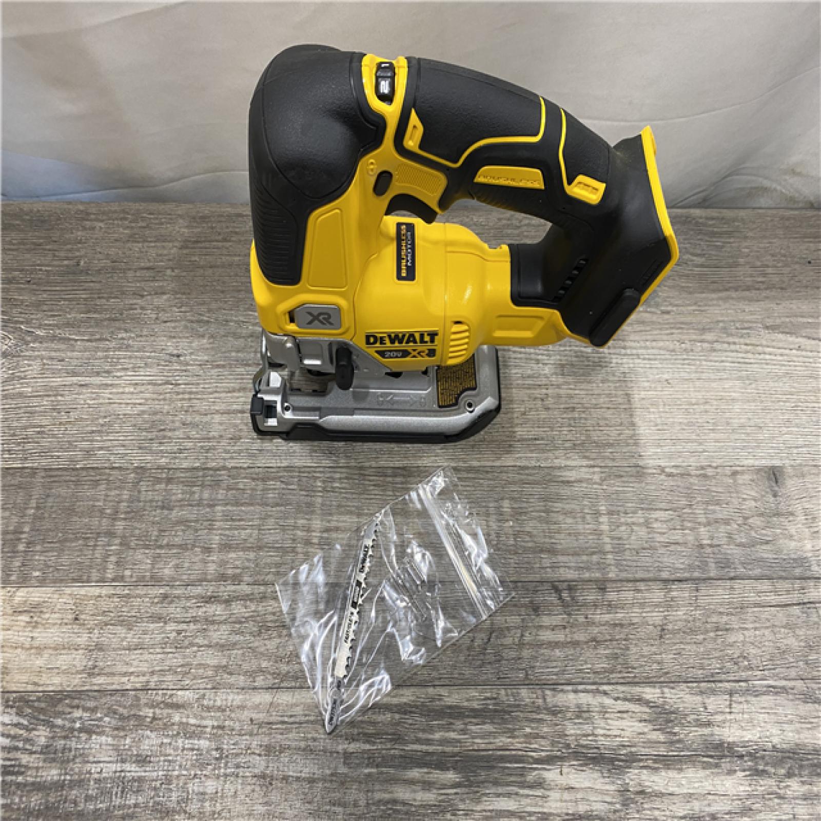 AS-IS DEWALT 20V MAX XR Cordless Brushless Jigsaw (Tool Only)