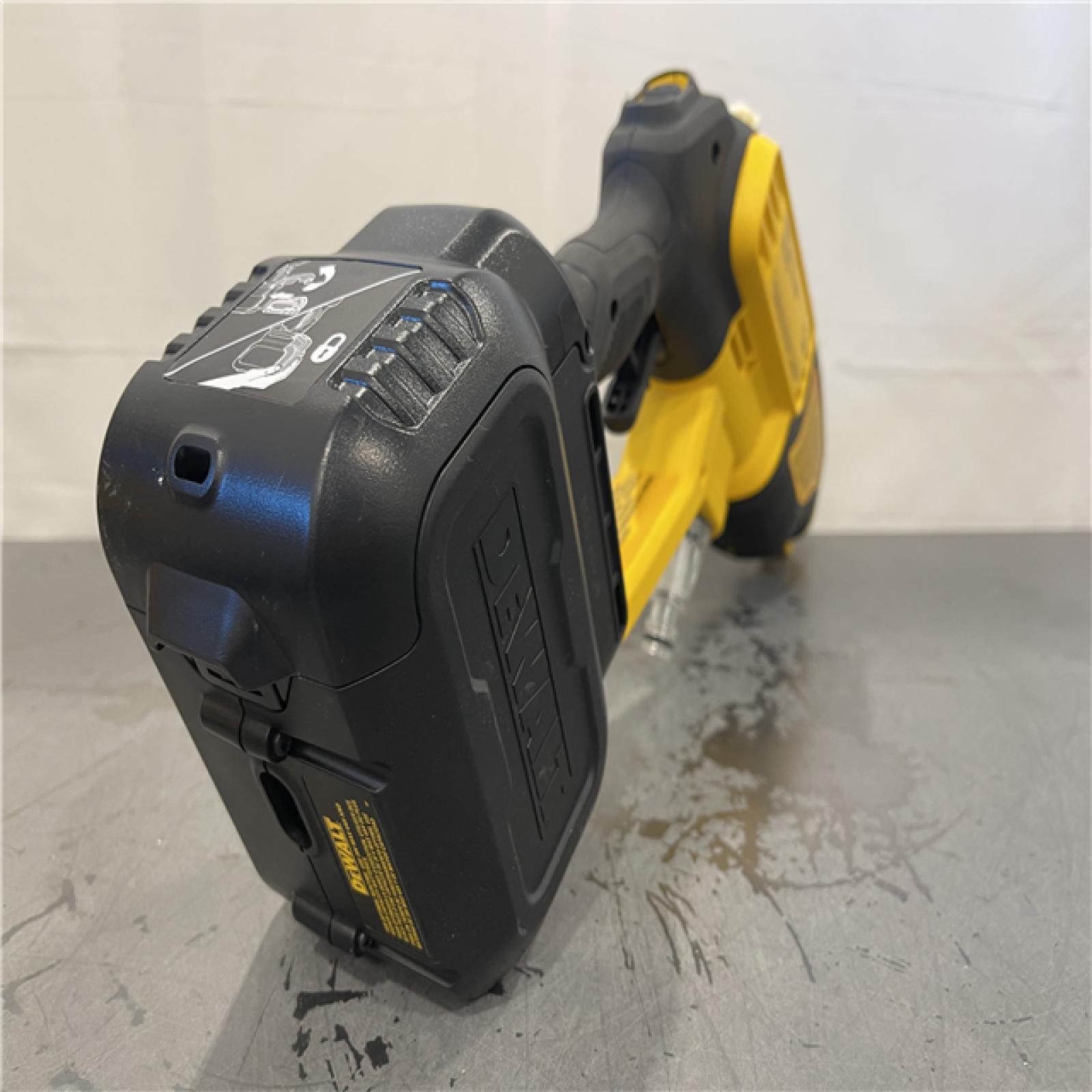 AS-IS - Dewalt 20V MAX 550 PSI 1.0 GPM Cold Water Cordless Battery Power Cleaner