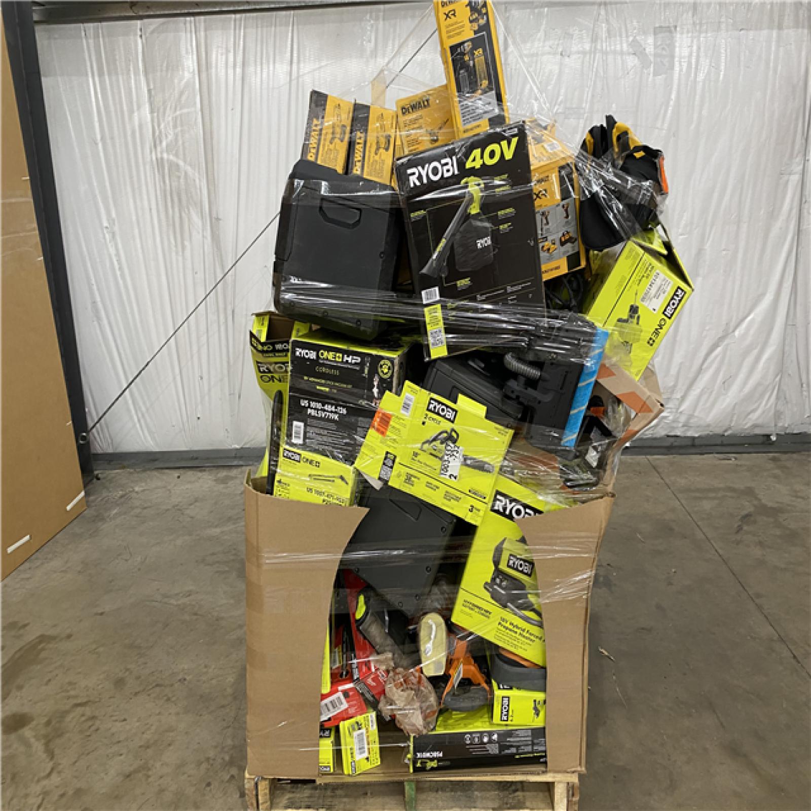 Houston Location AS IS - Tool Pallet