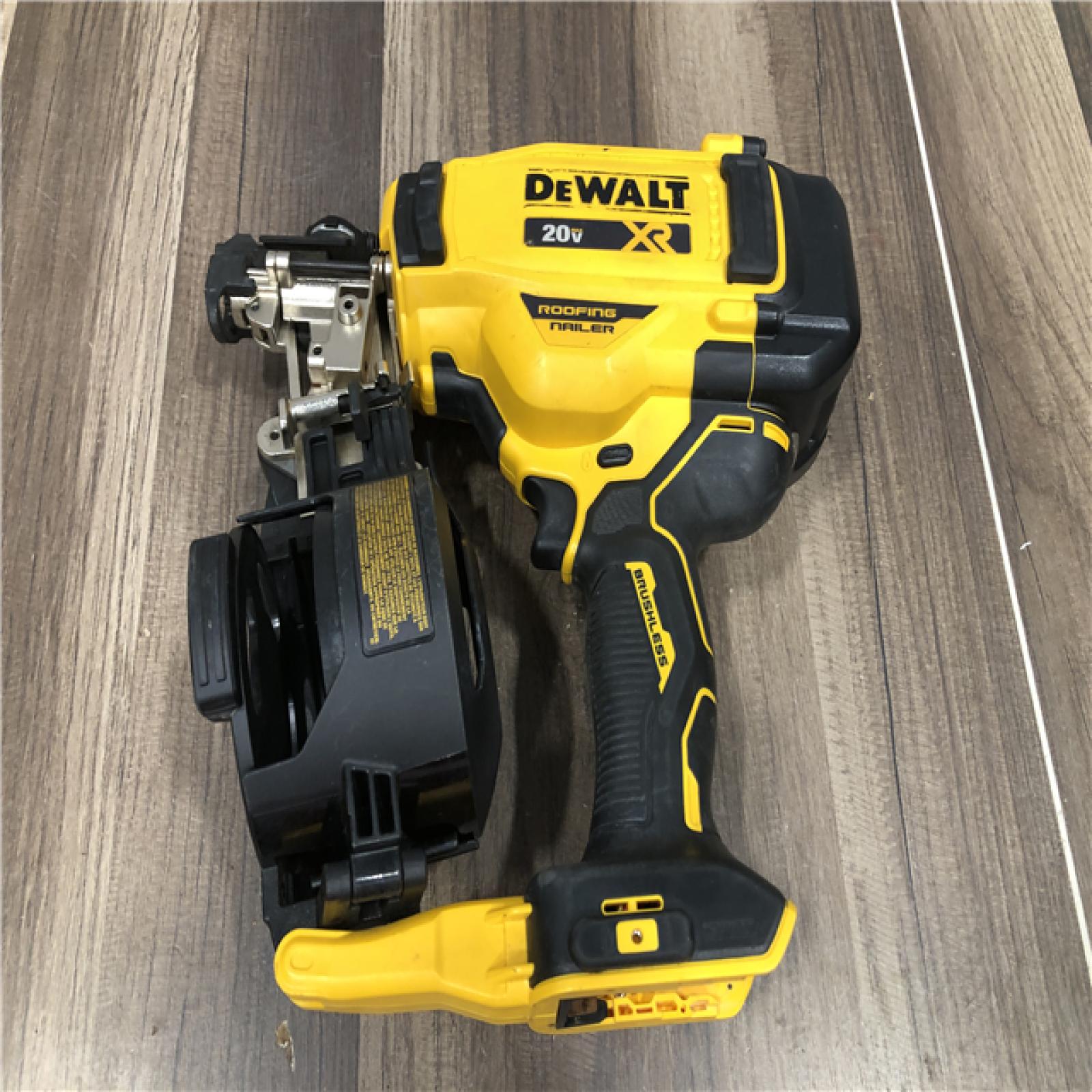 AS-IS DEWALT 20V MAX Lithium-Ion 15-Degree Electric Cordless Roofing Nailer Kit