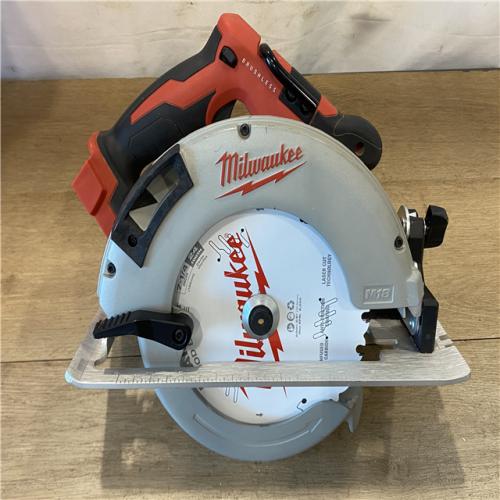 AS-IS Milwaukee 18V Lithium-Ion Brushless Cordless 7-1/4 in. Circular Saw (Tool-Only)