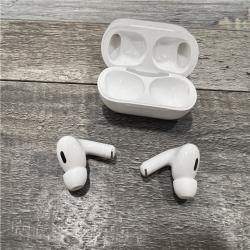 Apple AirPods Pro 2 MagSafe Case