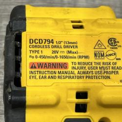 AS-IS DEWALT Atomic 20V Lithium-Ion Cordless Compact 1/2 in. Drill/Driver Kit