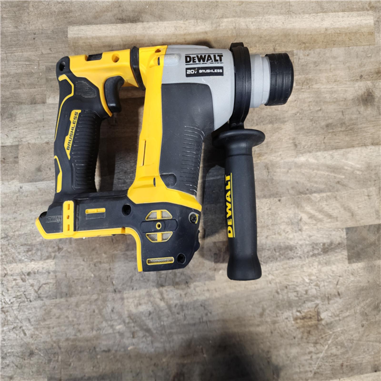 HOUSTON LOCATION - AS-IS Dewalt DCH172B MAX Atomic 20V 5/8 Inch Brushless Cordless SDS Plus Rotary Hammer (Tool Only)