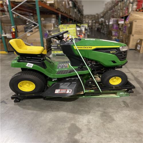 Dallas Location - As-Is John Deere S100 42 in. 17.5 HP Gas Hydrostatic Riding Lawn Mower