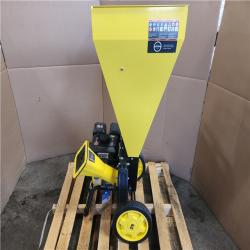Phoenix LIKE NEW Champion Power Equipment 3 in. Dia 224 cc 2-in-1 Upright Gas Powered Wood Chipper Shredder