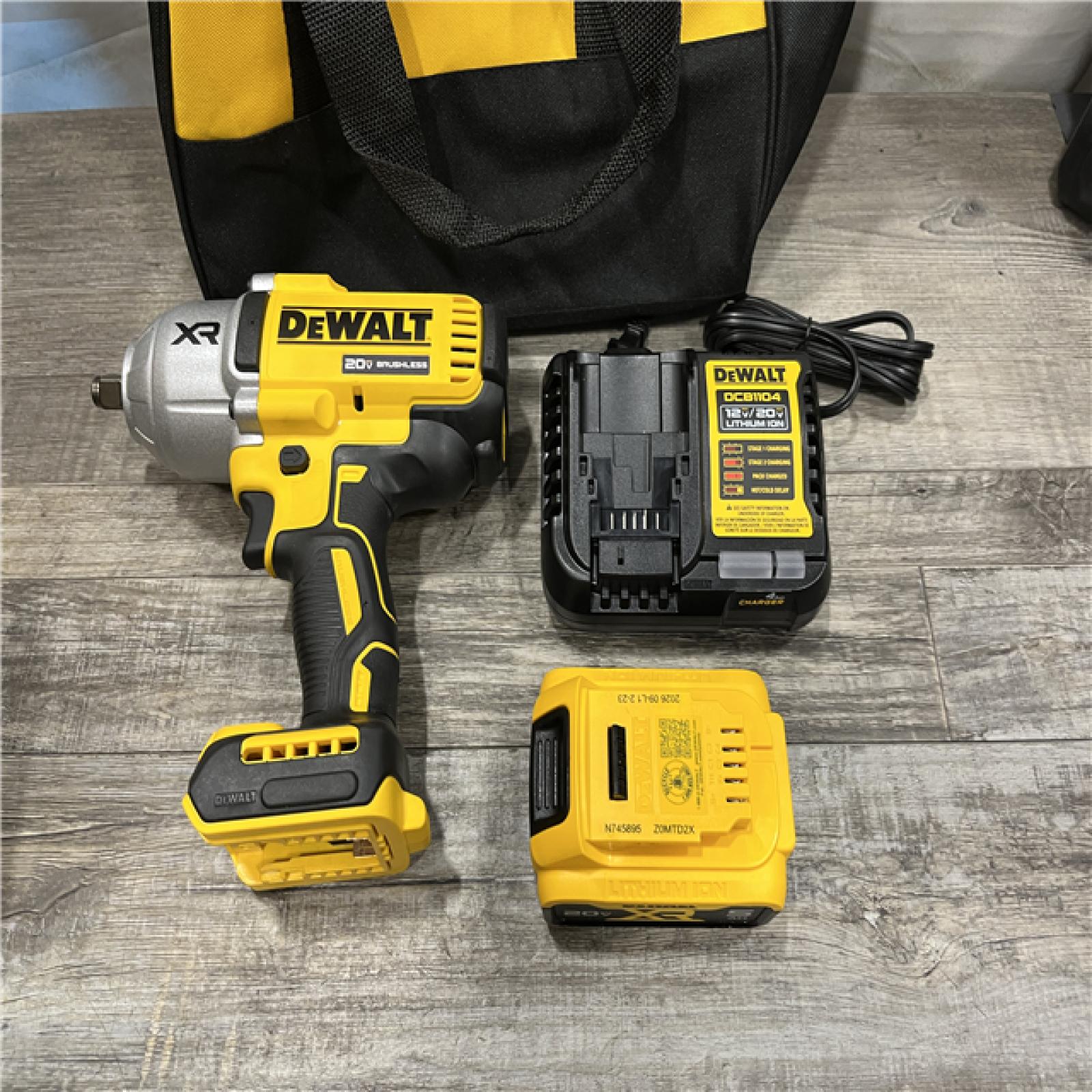 AS-IS DEWALT 20V MAX Lithium-Ion Cordless 1/2 in. Impact Wrench Kit