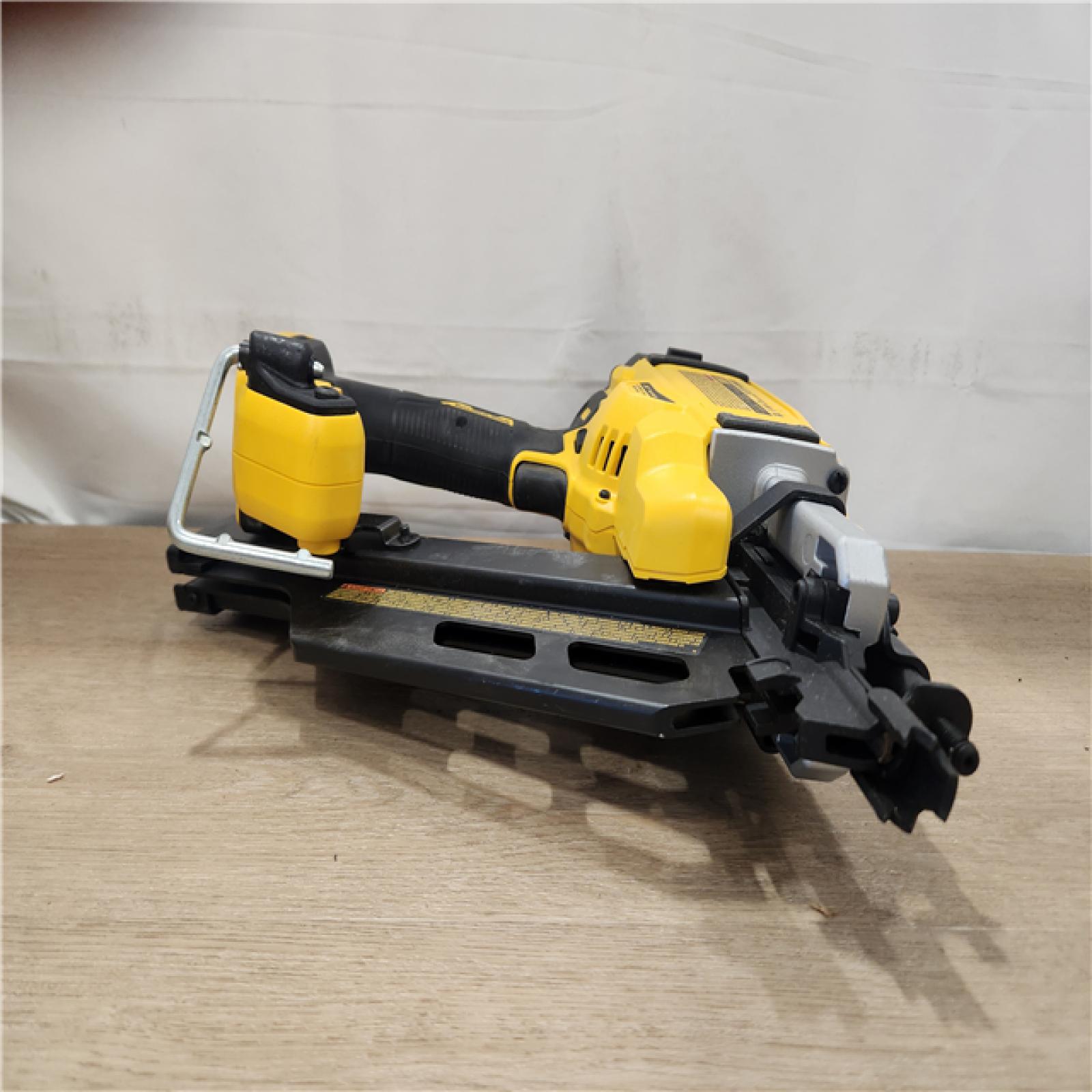 AS-IS- DEWALT 20-Volt 21° Cordless Framing Nailer (Tool-Only)