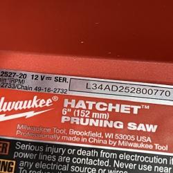 AS-IS Milwaukee FUEL 6 in. 12V Lithium-Ion Brushless Cordless Pruning Saw HATCHET (Tool-Only)