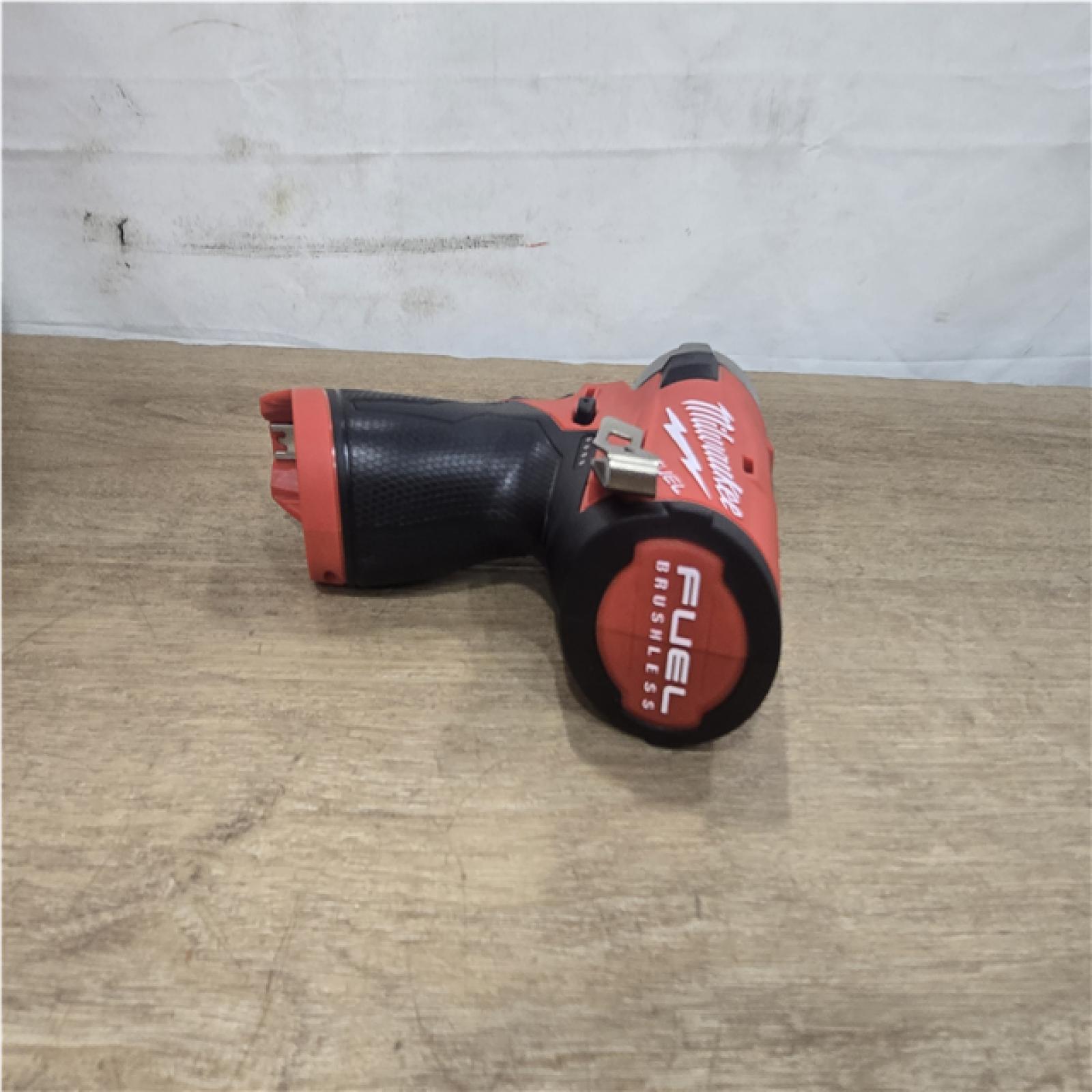 AS-IS Milwaukee FUEL SURGE 12V Lithium-Ion Brushless Cordless 1/4 in. Hex Impact Driver Compact Kit