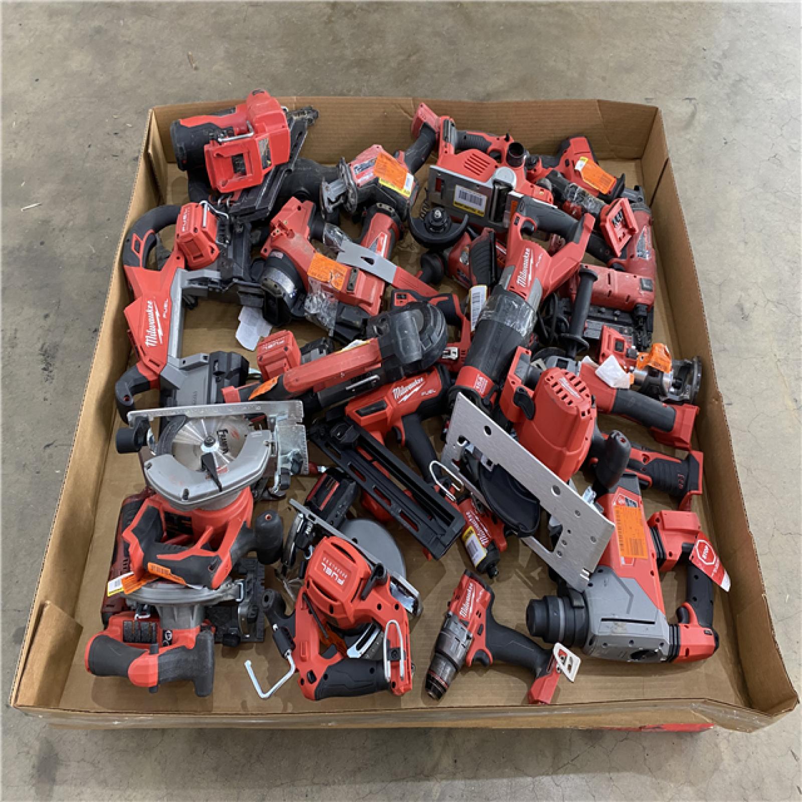 Houston Location AS IS - Tool Pallet