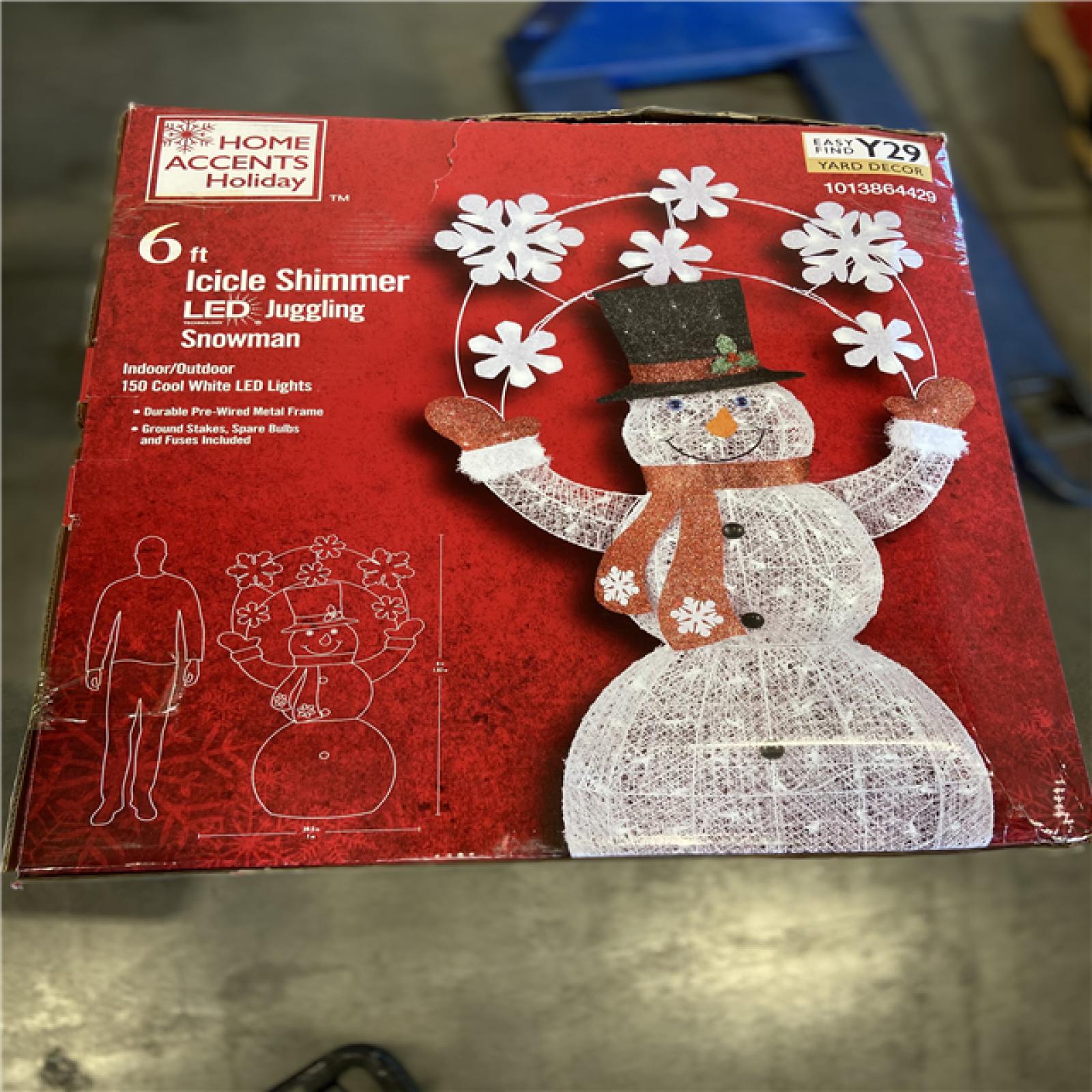 NEW! - Home Accents Holiday 6 ft. Icicle Shimmer LED Juggling Snowman Holiday Yard Decoration Y29
