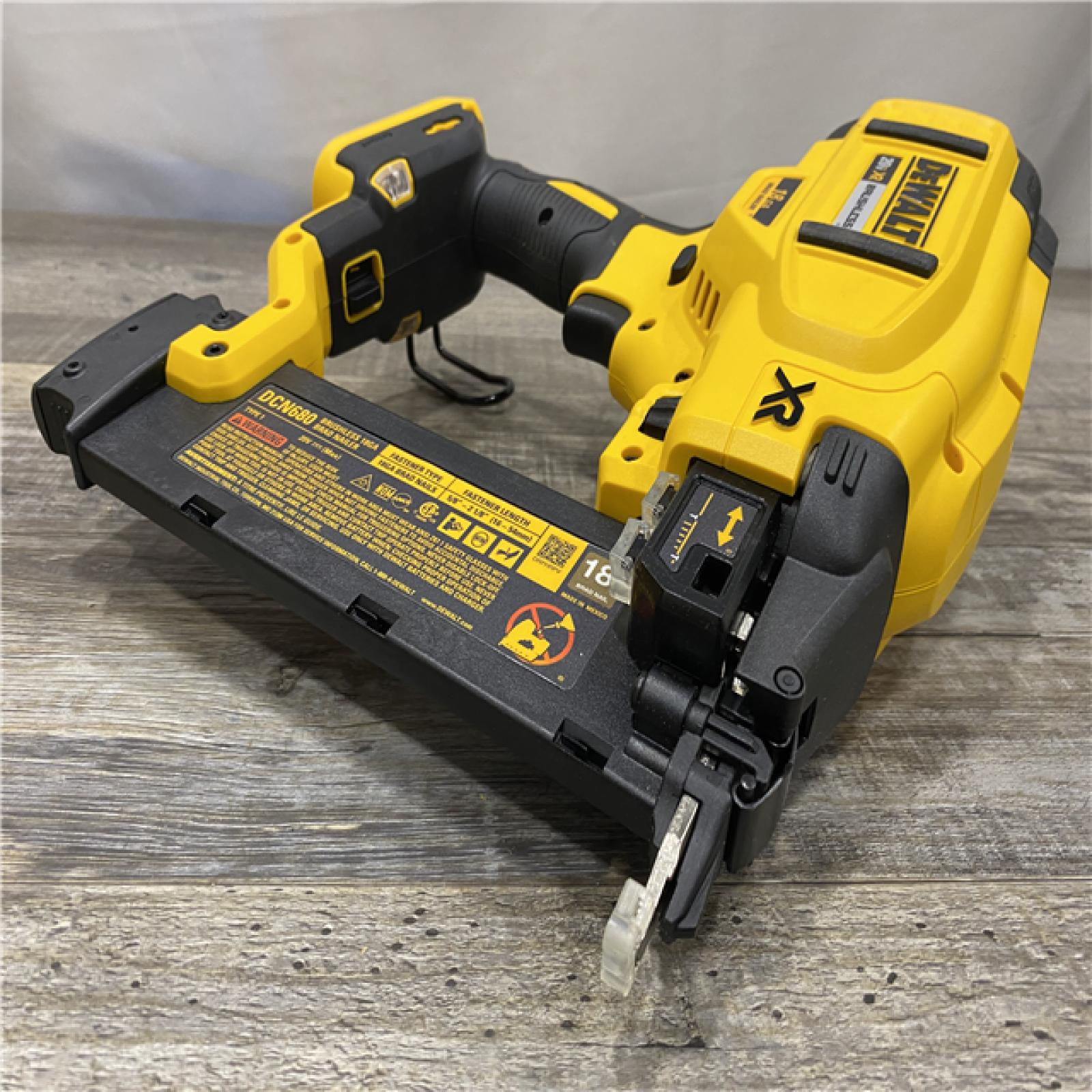 AS-IS DEWALT 20V MAX XR Lithium-Ion Electric Cordless 18-Gauge Brad Nailer (Tool Only)