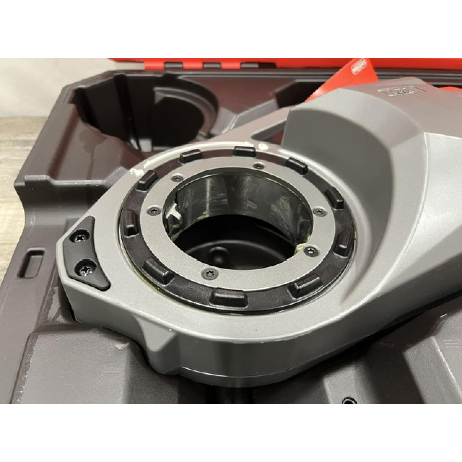 NEW - Milwaukee 18 Fuel One-Key Cordless Brushless Pipe Threader Kit