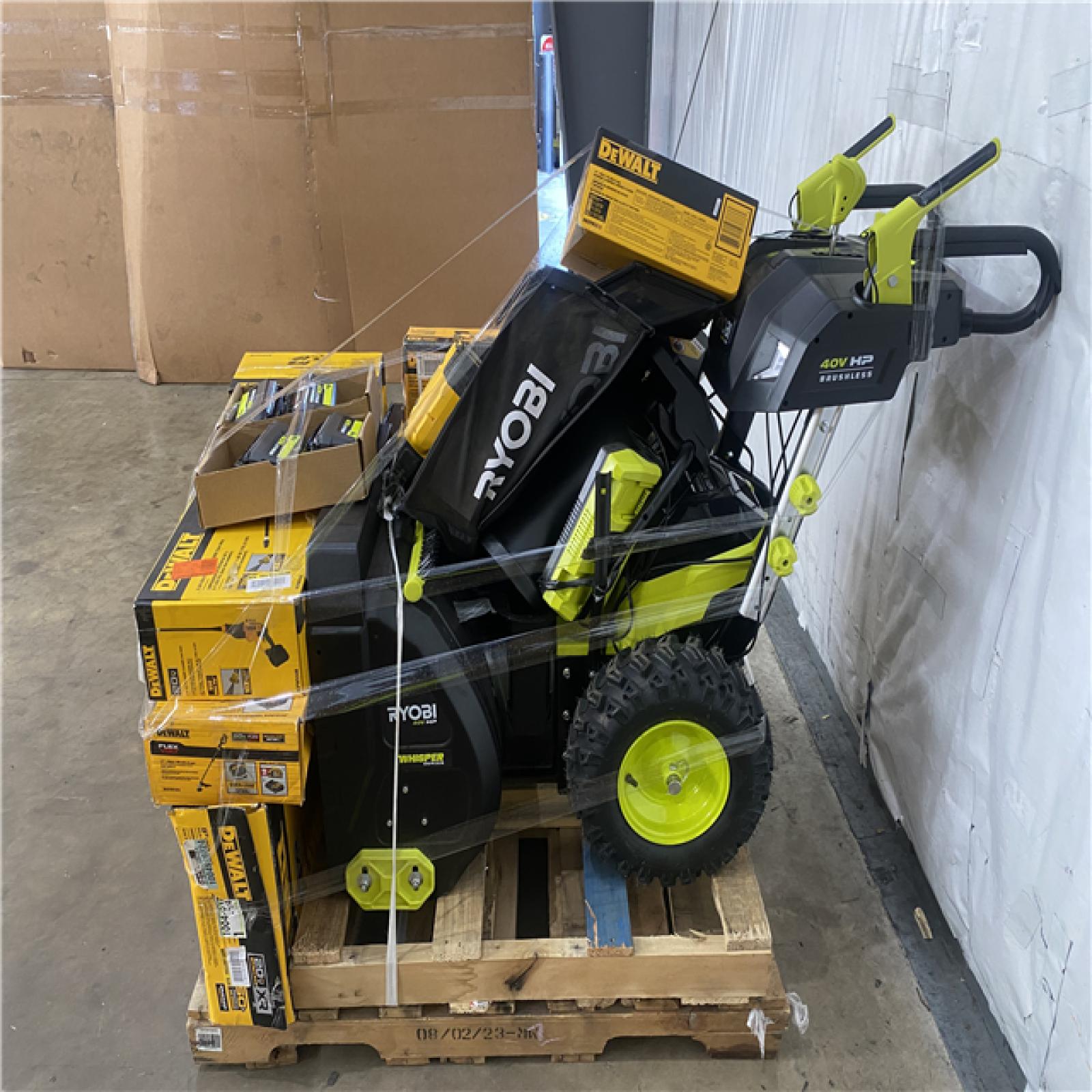 Houston Location AS IS - Tool Pallet