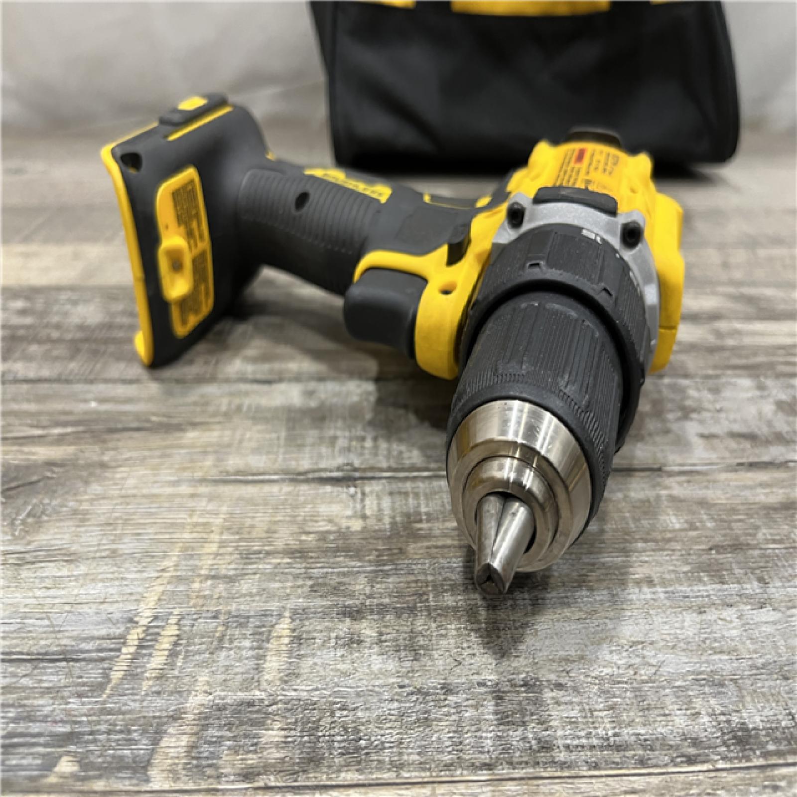 AS-IS DEWALT Atomic 20V Lithium-Ion Cordless Compact 1/2 in. Drill/Driver Kit