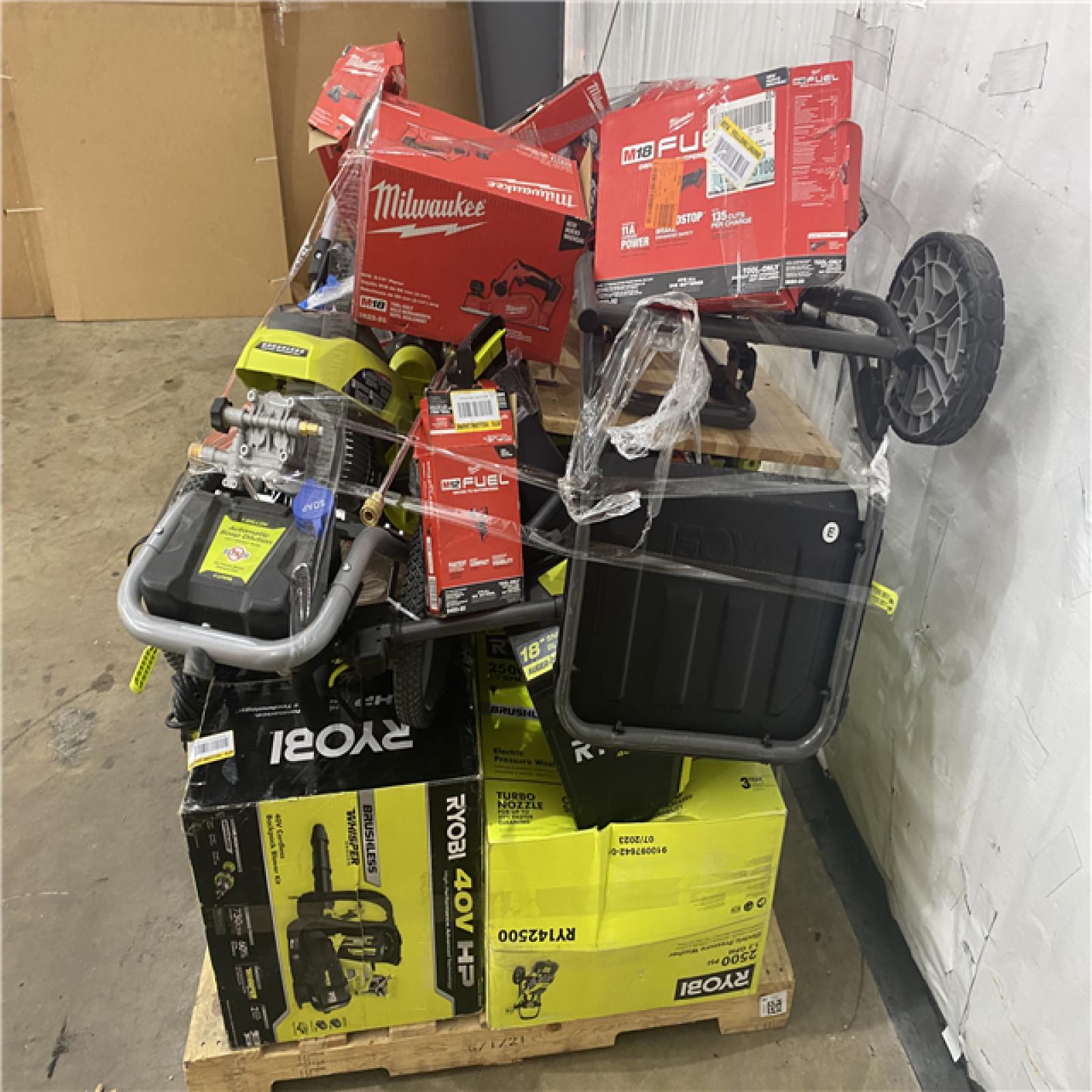 Houston Location AS IS - Tool Pallet